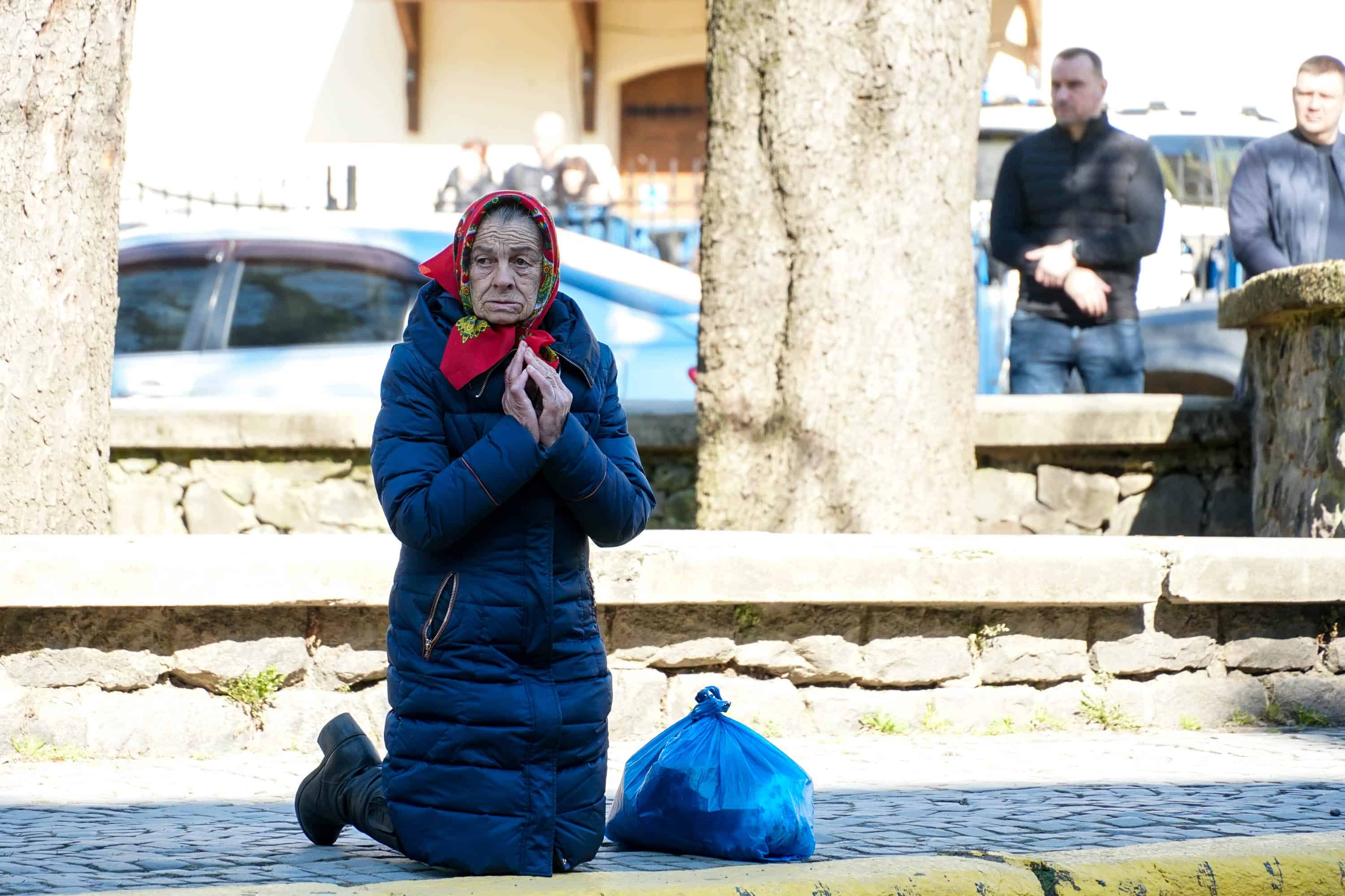В Ужгороді сьогодні попрощалися із 56-річним старшим солдатом Андрієм Жабським