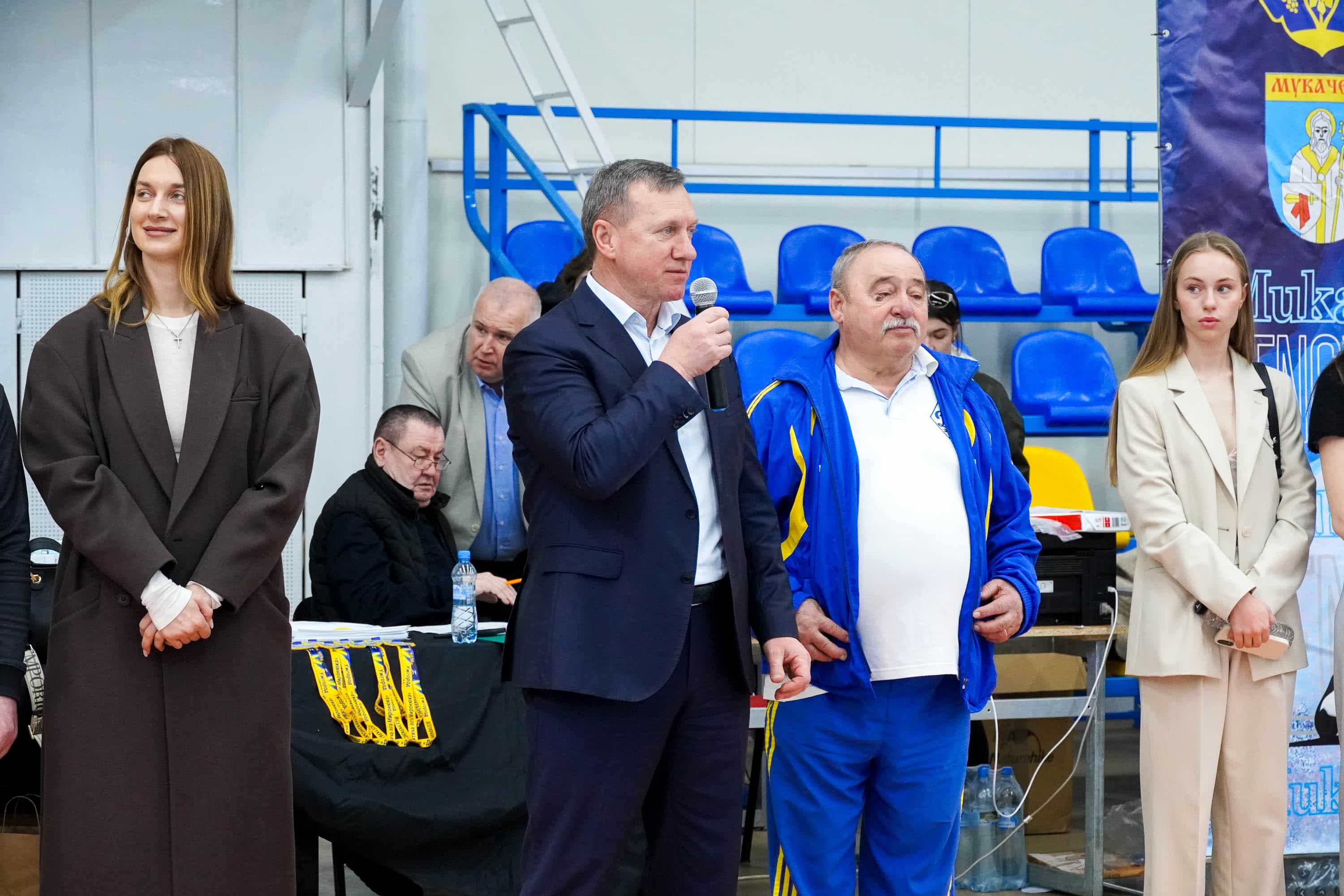 В Ужгороді – Закарпатський етап Всеукраїнських змагань з фехтування на шпагах серед дітей