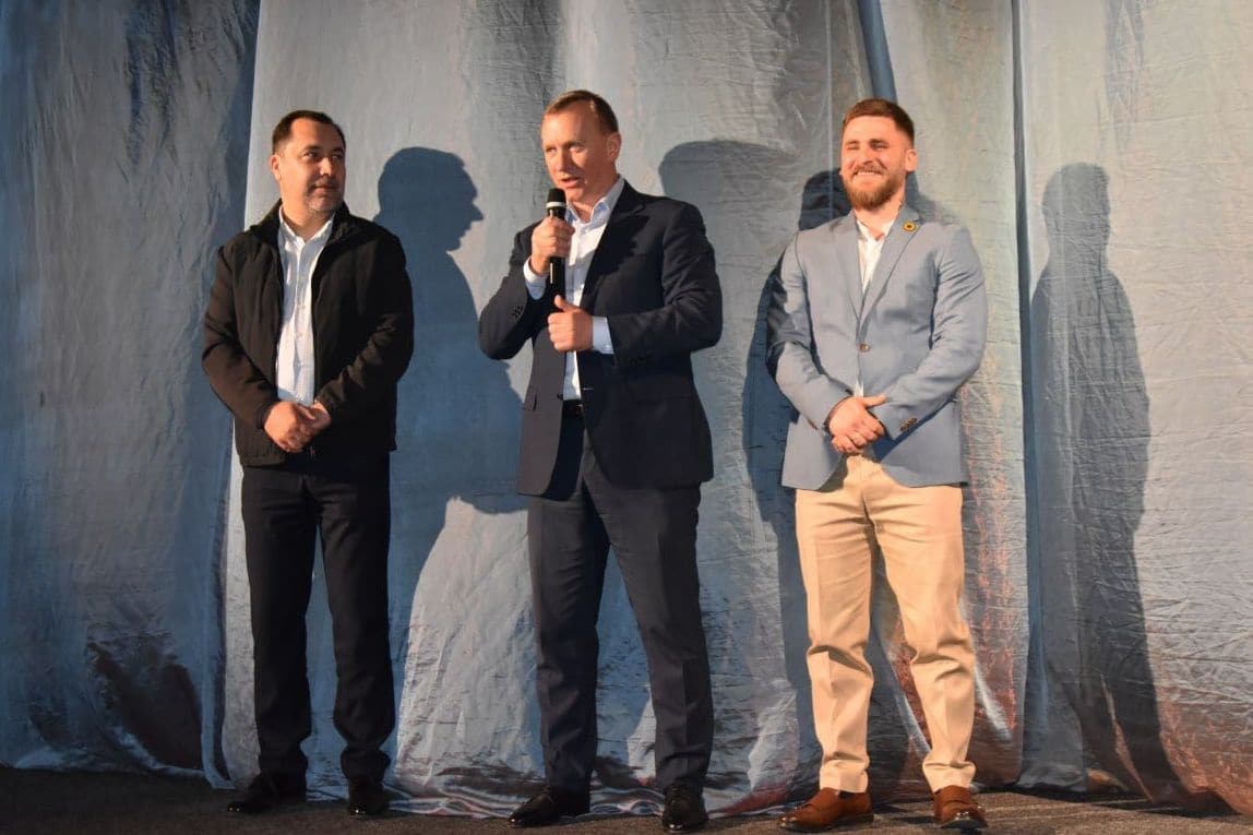 В Ужгороді з нагоди Міжнародного дня театру вітали тих, хто присвятив своє життя сцені