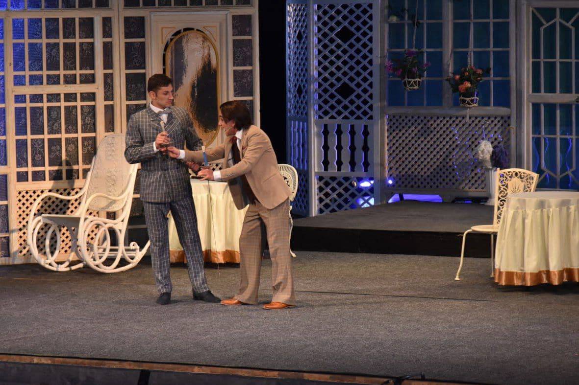 В Ужгороді з нагоди Міжнародного дня театру вітали тих, хто присвятив своє життя сцені