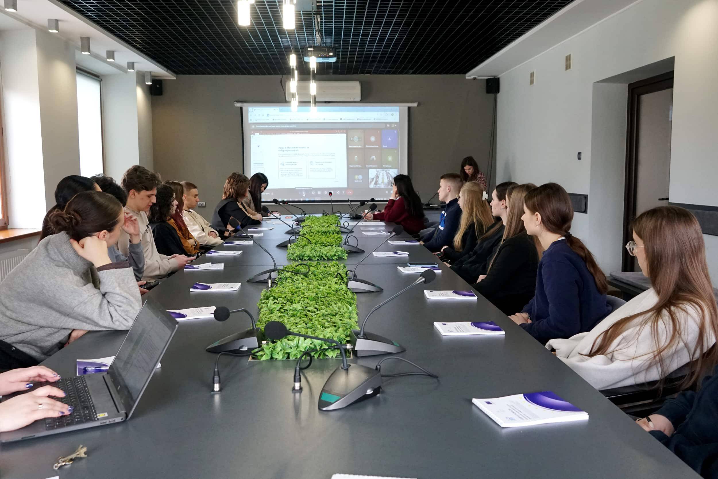 ЄОТС як інструмент розвитку громад: в Ужгороді відбувся тренінг із транскордонного співробітництва