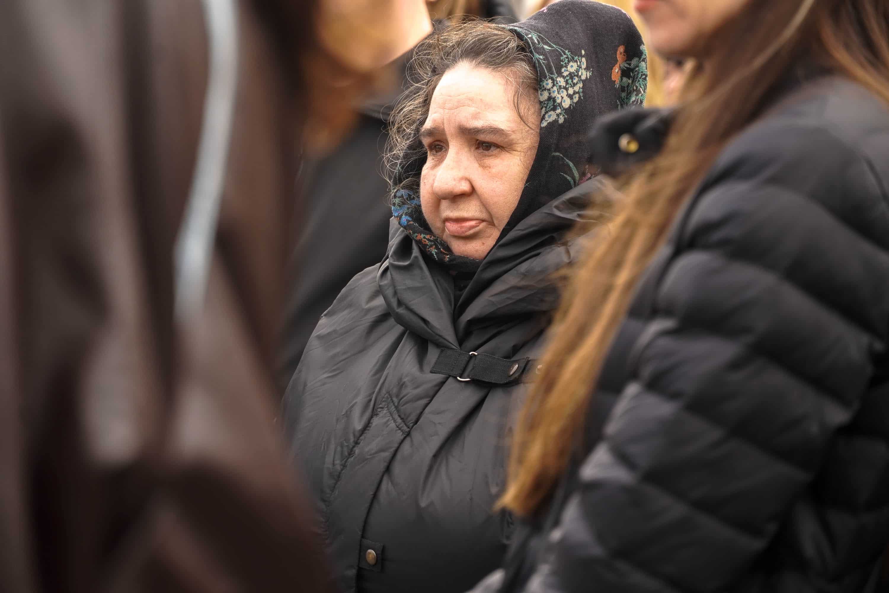 В Ужгороді сьогодні попрощалися із 43-річним солдатом Олександром Луцьом