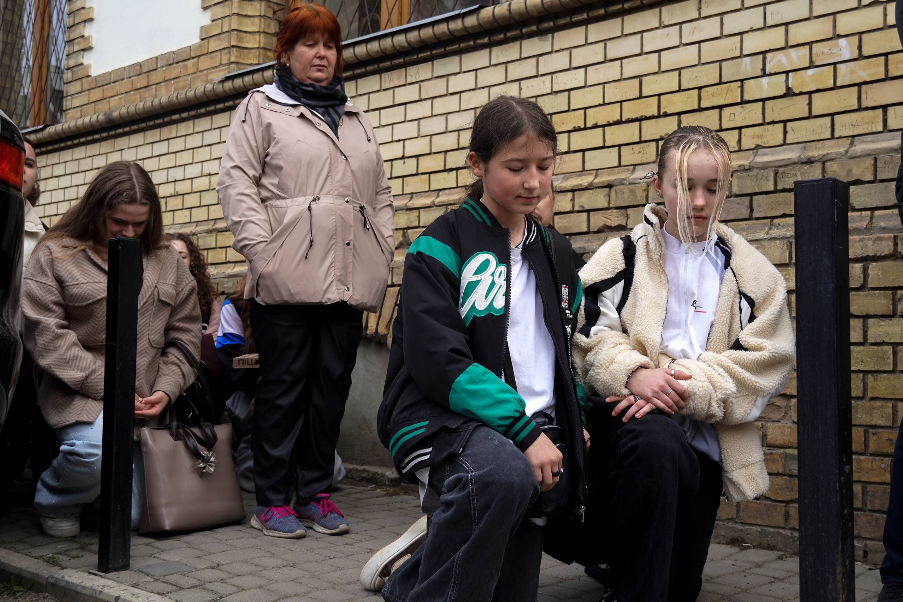 В Ужгороді сьогодні попрощалися із 43-річним солдатом Олександром Луцьом