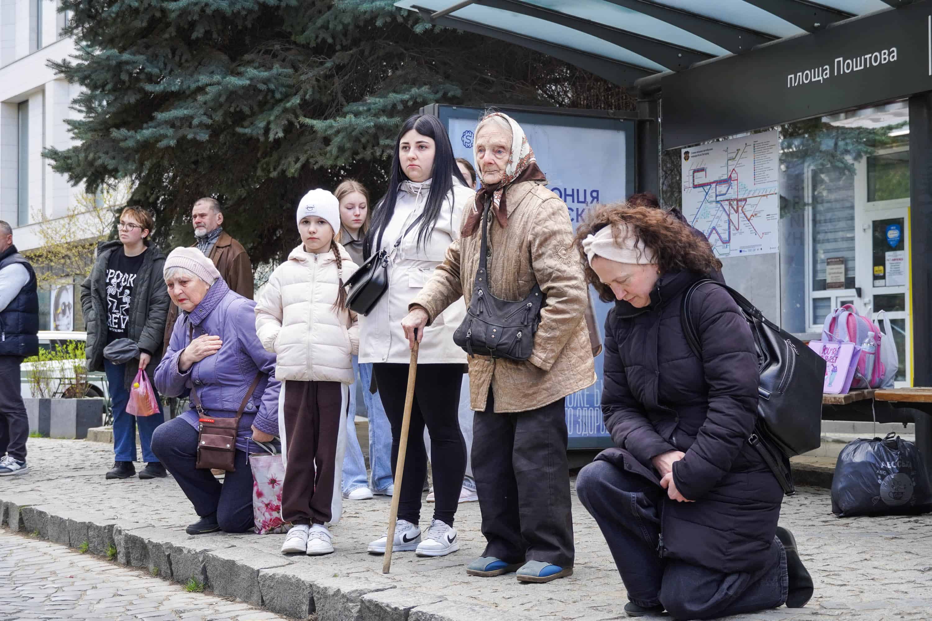 В Ужгороді сьогодні попрощалися із 51-річним солдатом, стрільцем-снайпером Тарасом Балогою