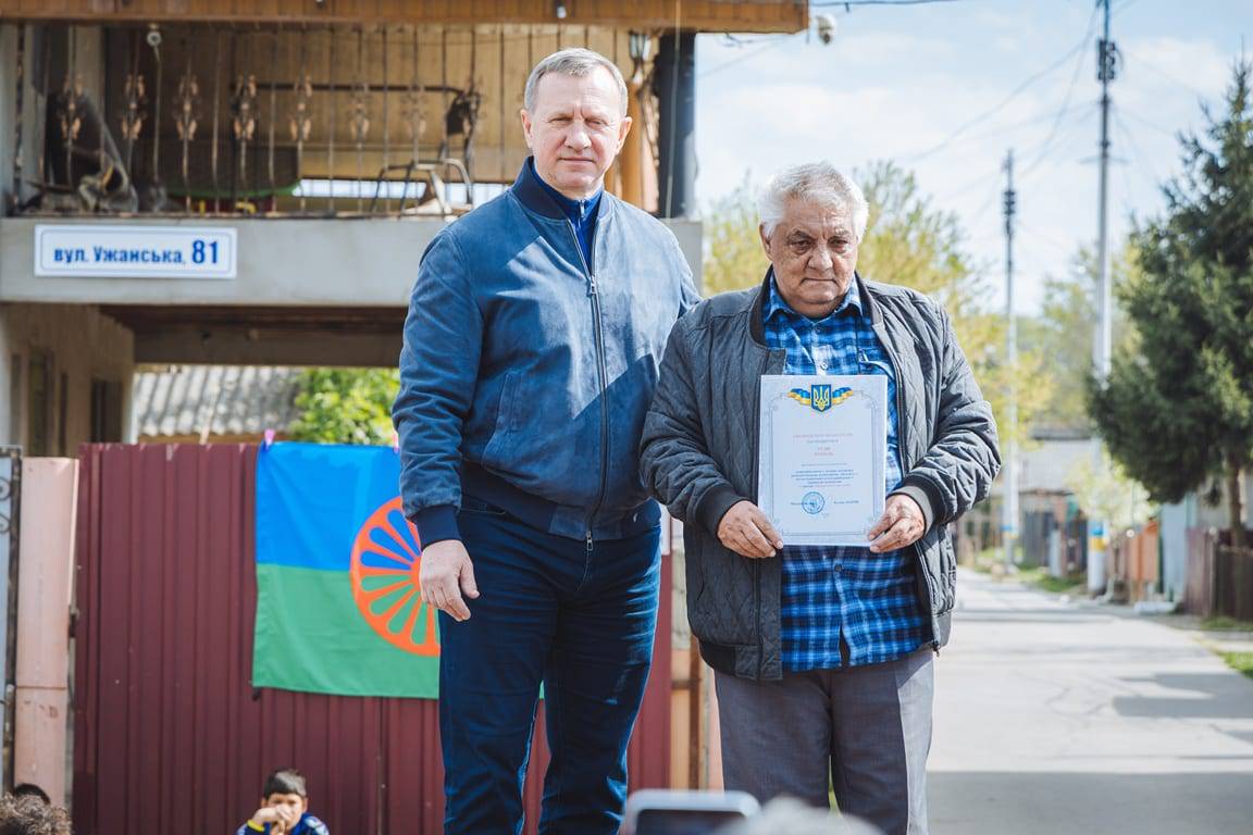 В Ужгороді у ромському поселенні відбулося свято з нагоди Міжнародного дня ромів, який щорічно відзначають 8 квітня