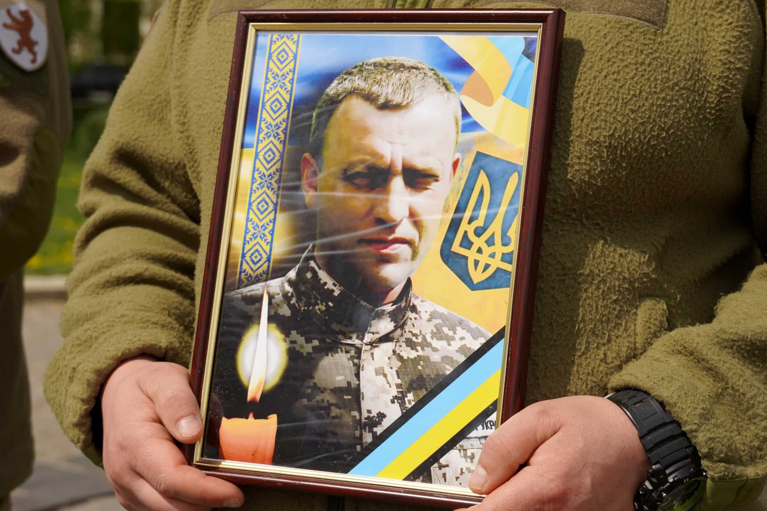 В Ужгороді попрощалися із загиблим захисником України – 57-річним солдатом Володимиром Мудріком