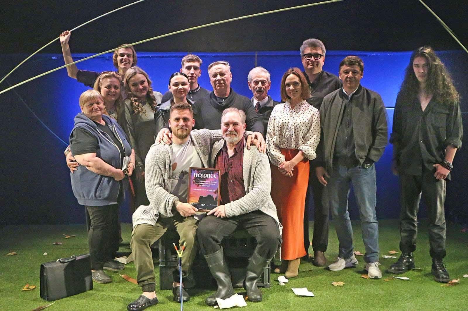 «Під цвітом сакури» – Всеукраїнський фестиваль камерного театрального мистецтва стартував в Ужгороді