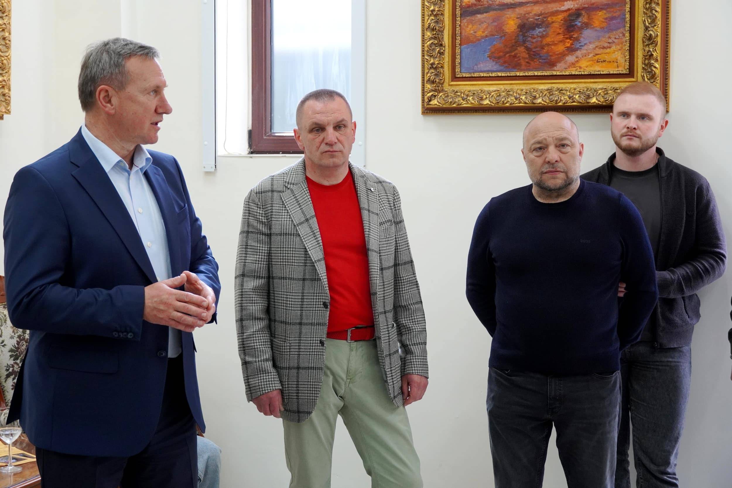 В Ужгороді відкрився новий мистецький простір VitArs Gallery