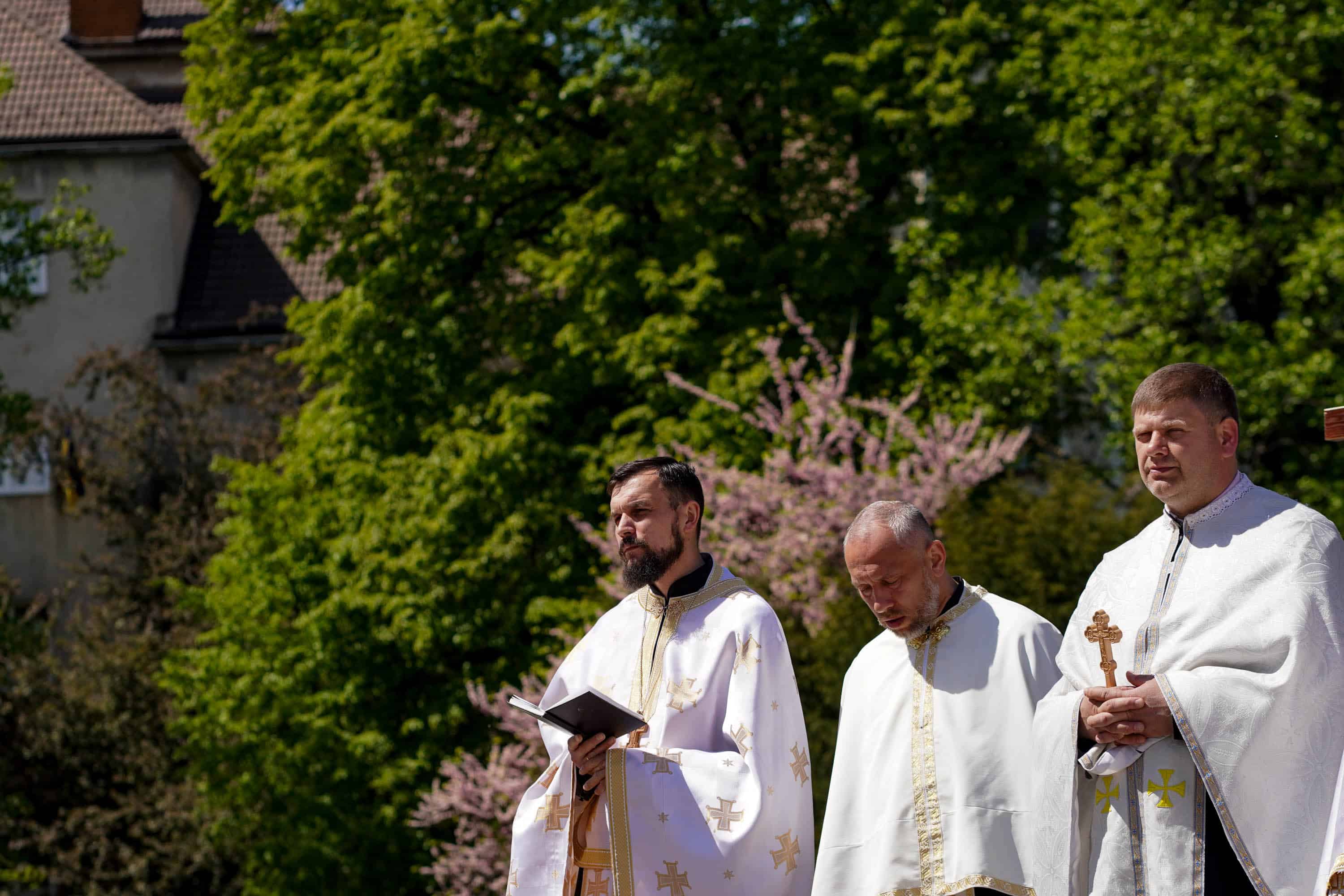 Ужгород сьогодні попрощався зі ще одним захисником – 40-річним солдатом Артуром Каташинським