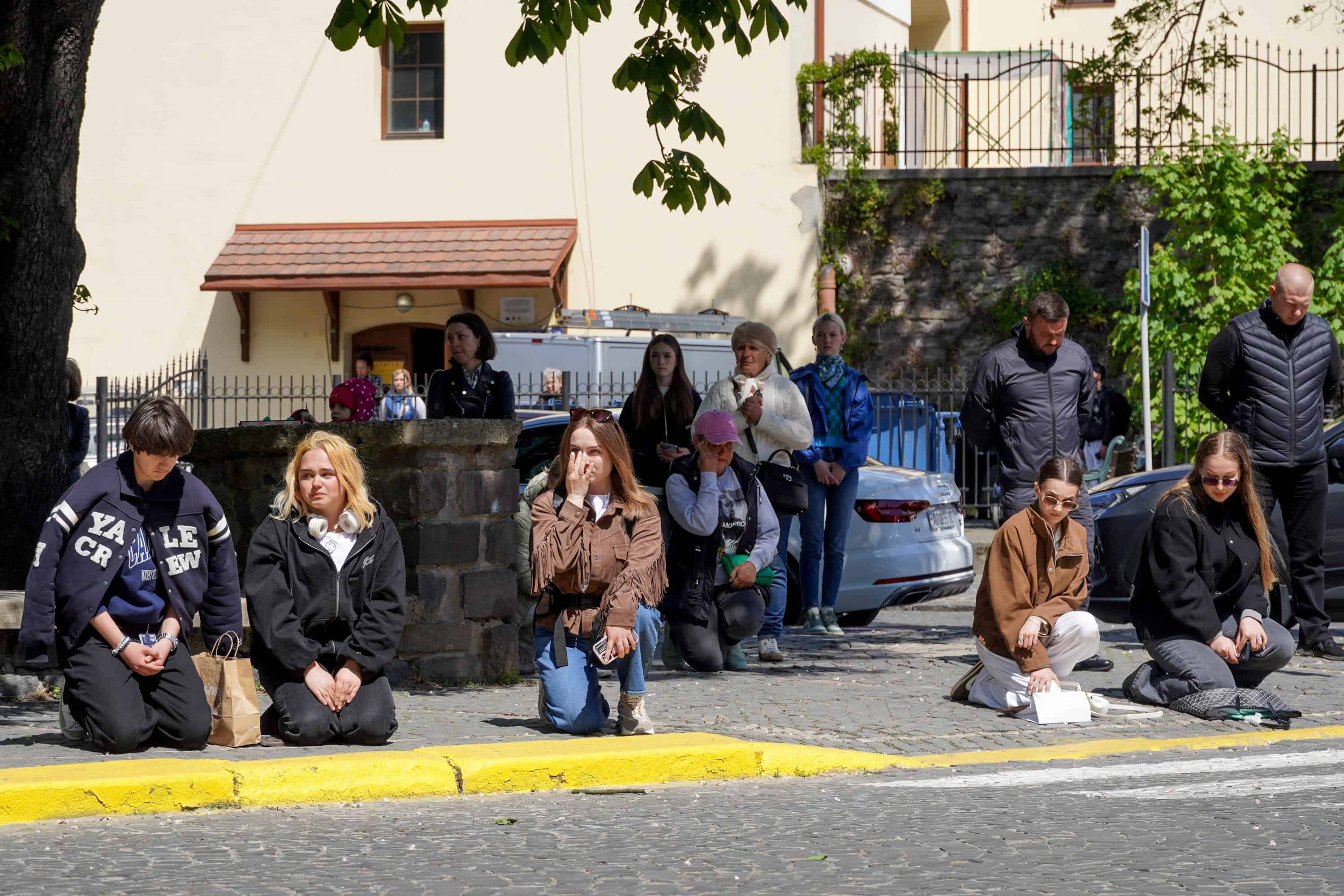 Ужгород сьогодні попрощався зі ще одним захисником – 40-річним солдатом Артуром Каташинським