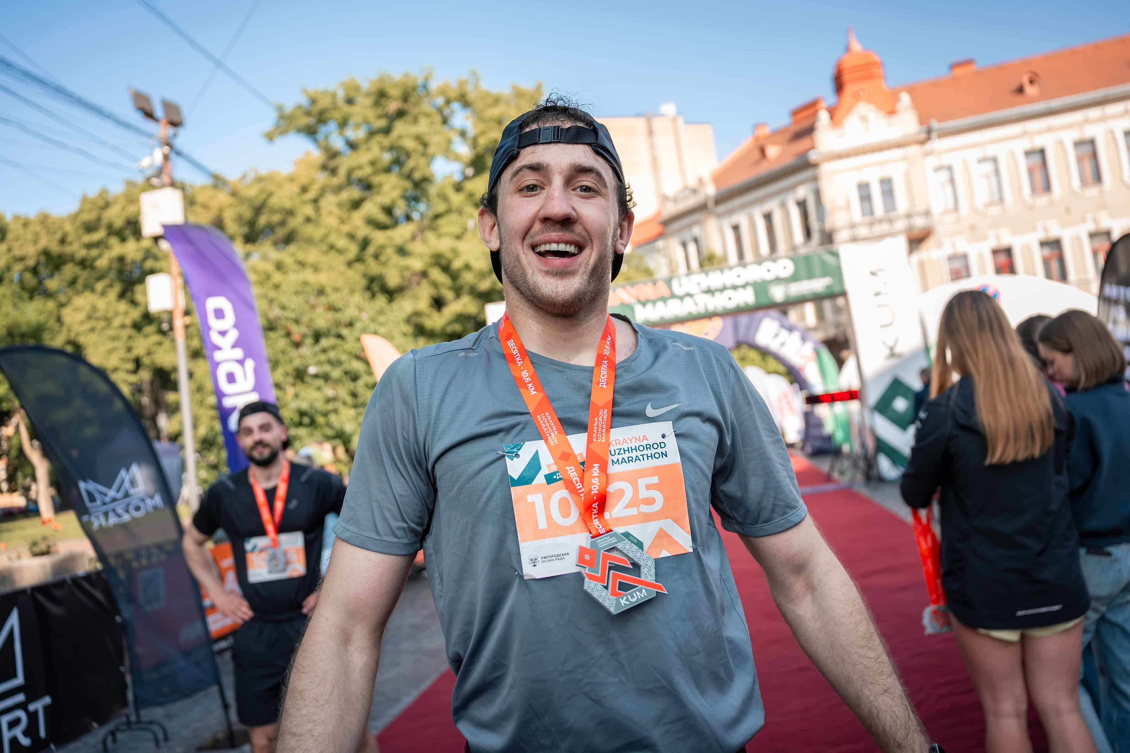 450 тисяч гривень зібрали під час благодійного Krayna Uzhhorod Marathon