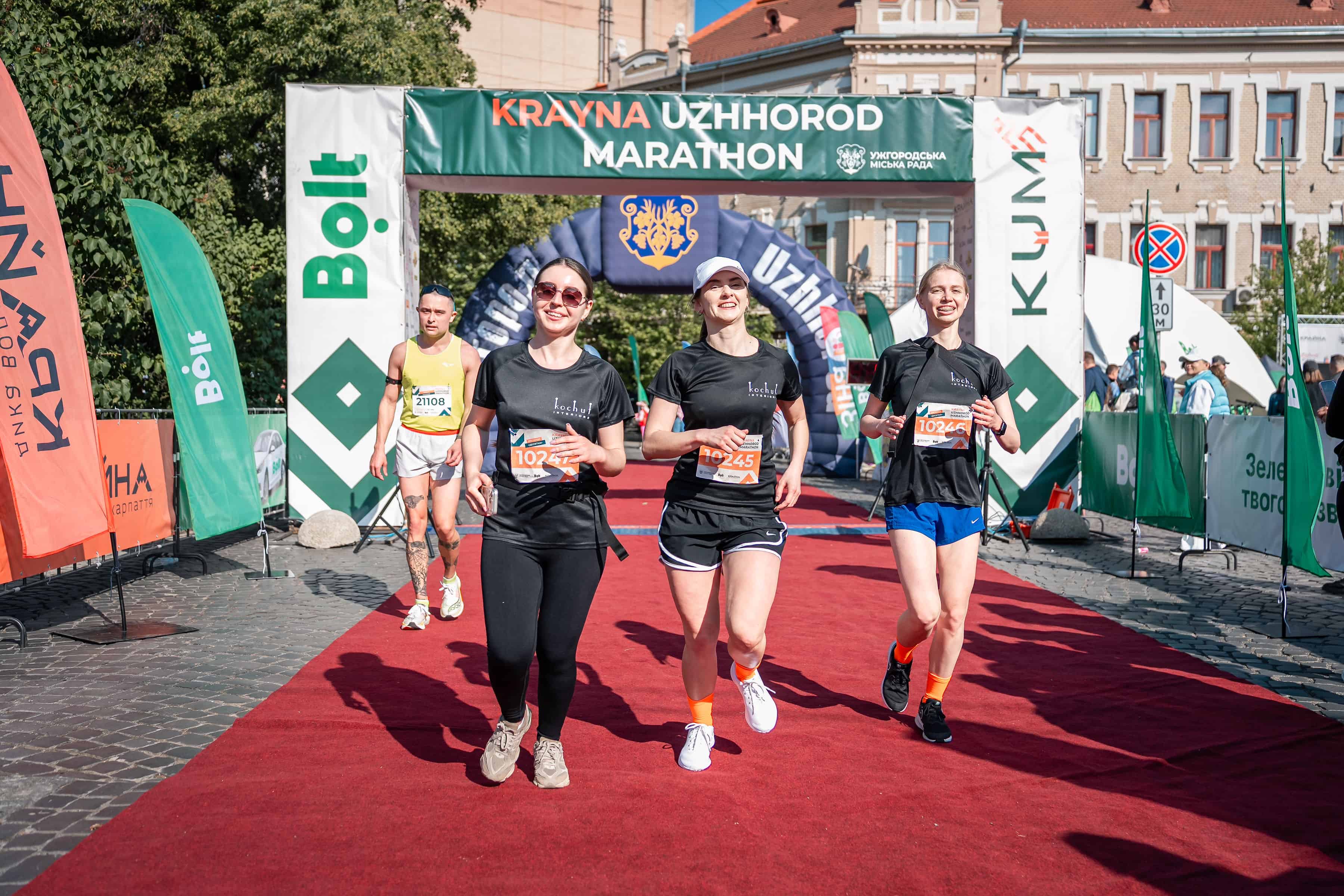 450 тисяч гривень зібрали під час благодійного Krayna Uzhhorod Marathon