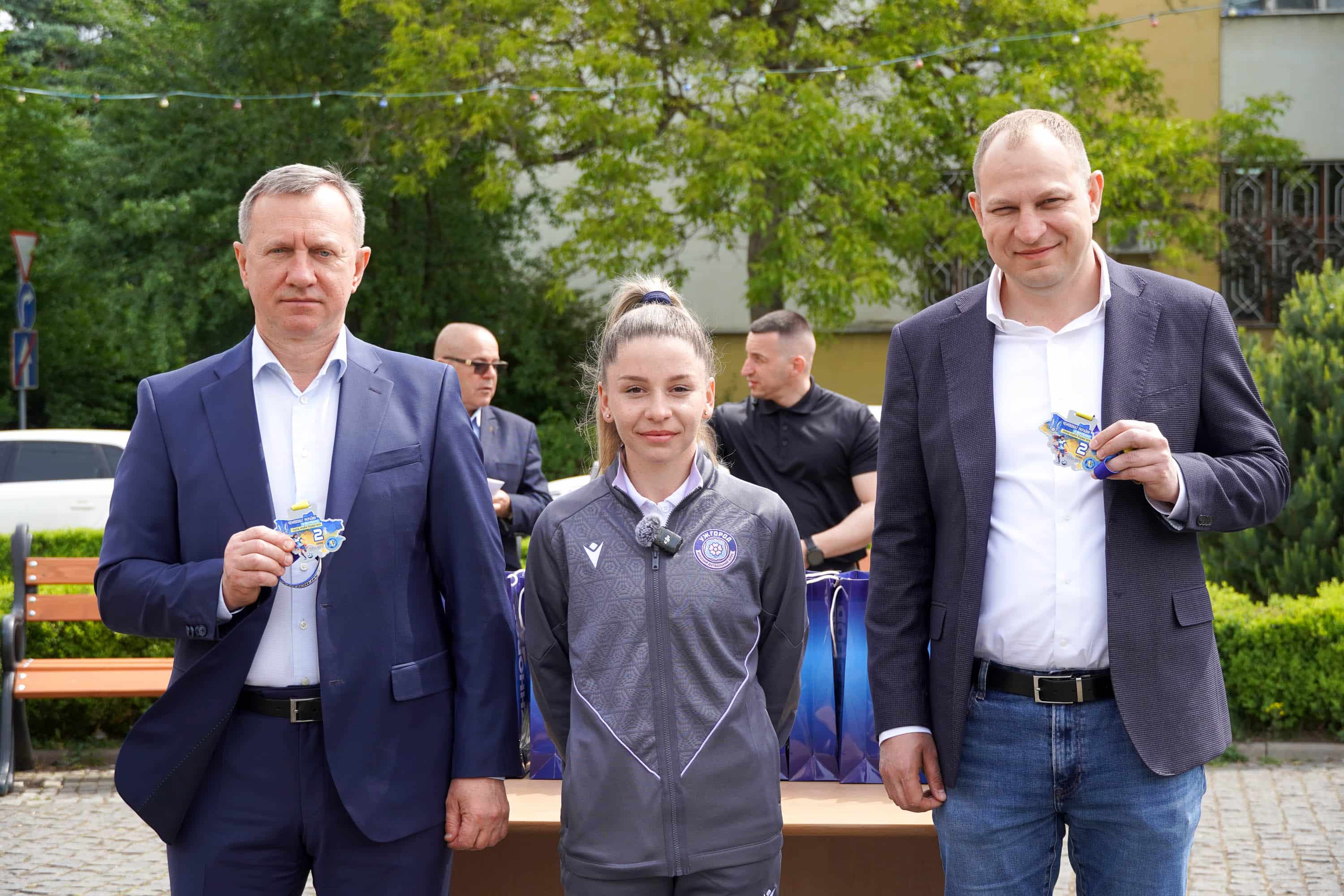 ЖФК «Ужгород» – срібний призер Першої ліги: команду відзначило керівництво міста