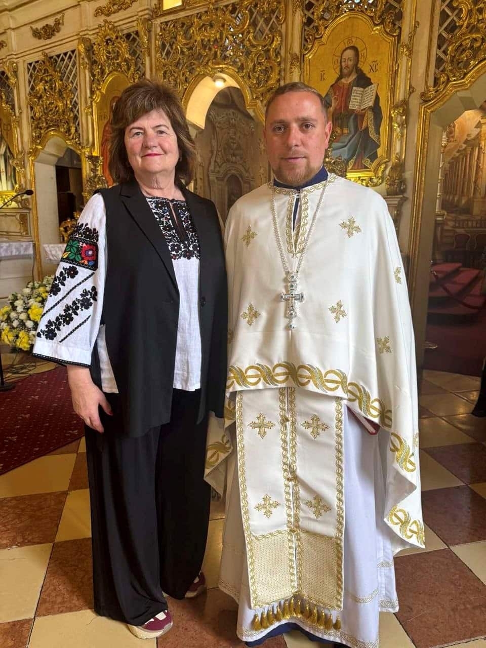Традиція, що об’єднує: Ужгород відзначає Всесвітній день вишиванки