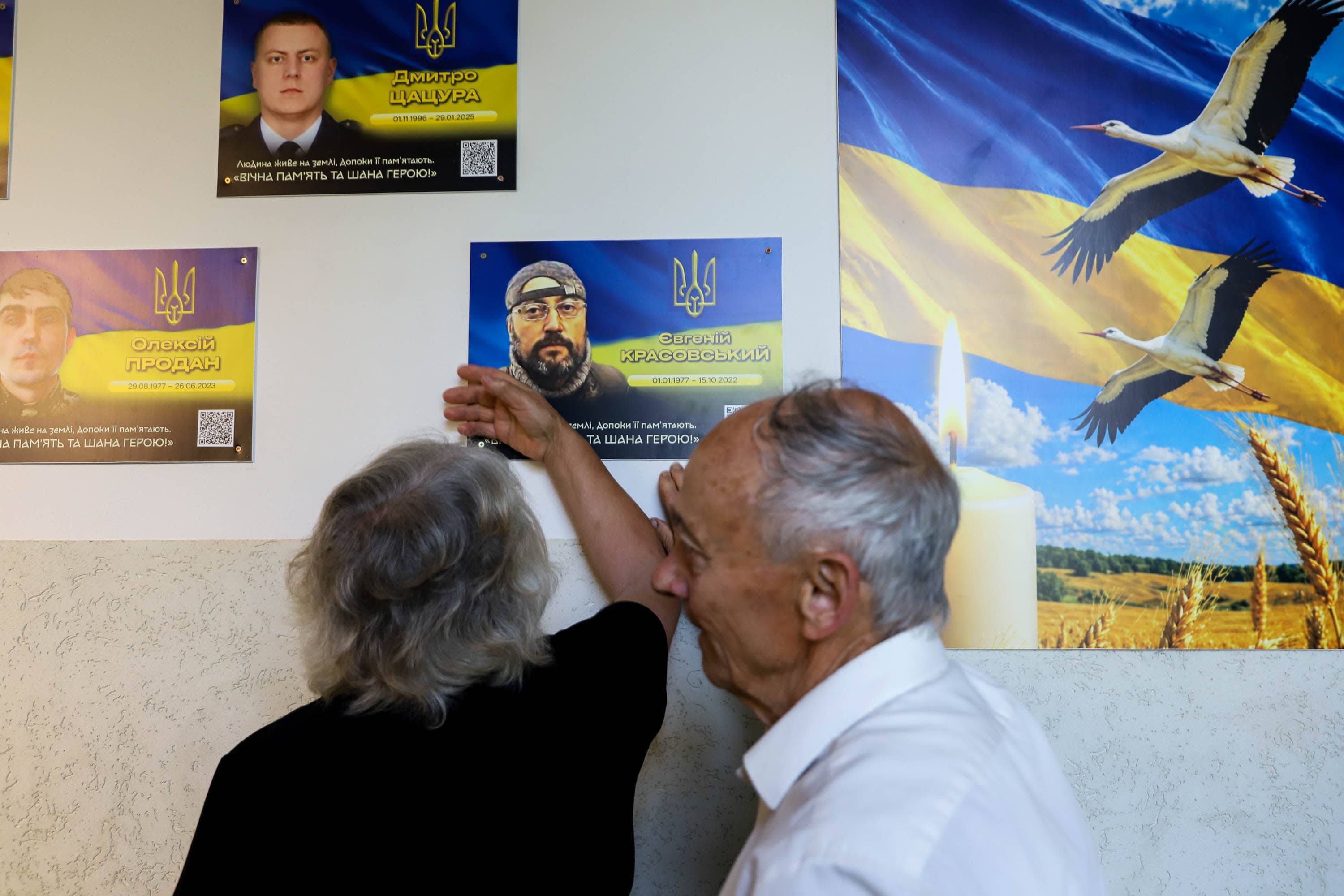 В Ужгородському ліцеї "Інтелект" підняли Прапор Надії