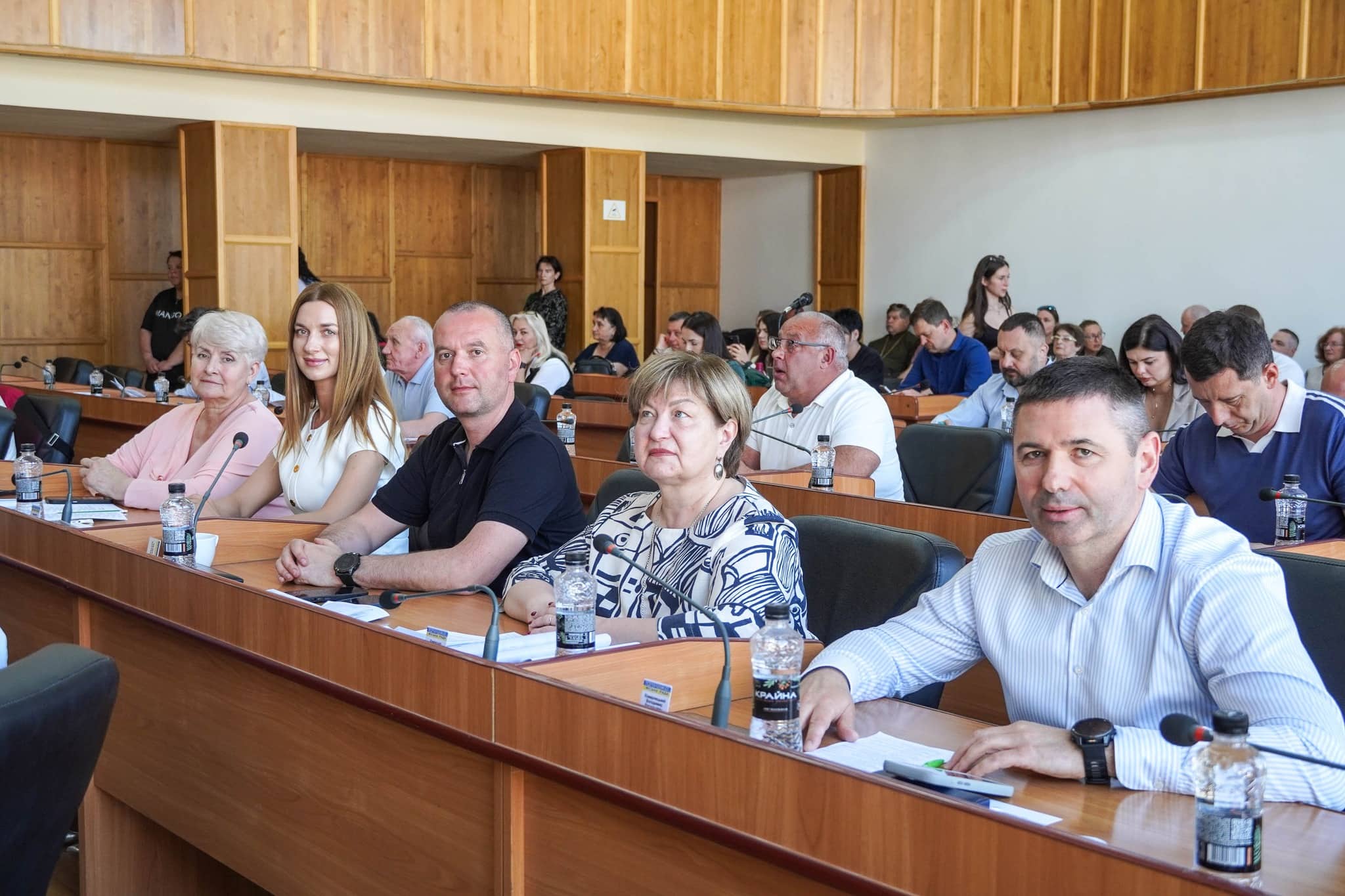 Підтримка захисників, житло для поранених воїнів та допомога містянам: рішення сесії Ужгородської міськради