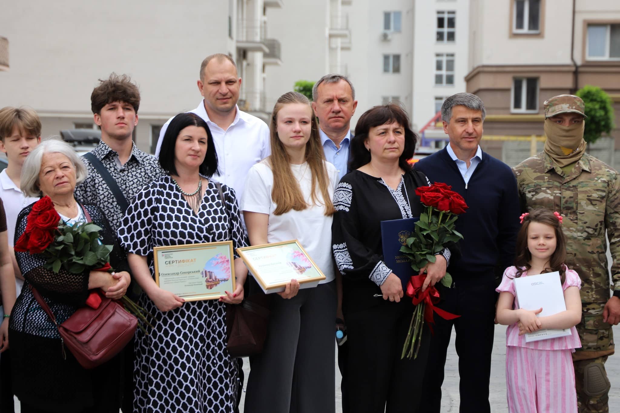 В Ужгороді ще п’ять родин наших захисників відсьогодні мають власне житло