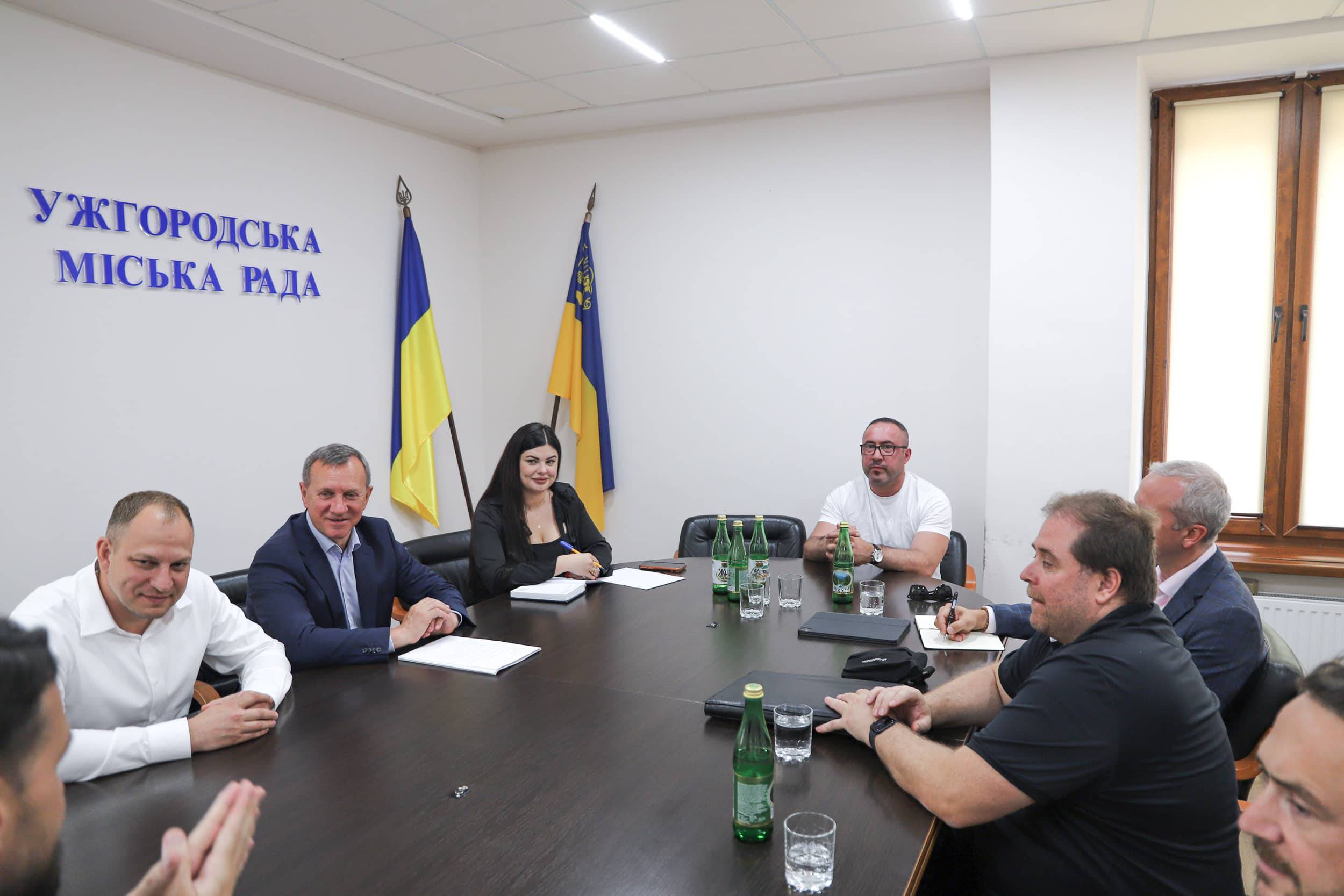 Напередодні в Ужгородській міській раді відбулася зустріч із представниками чеської компанії Surpulux s.r.o.
