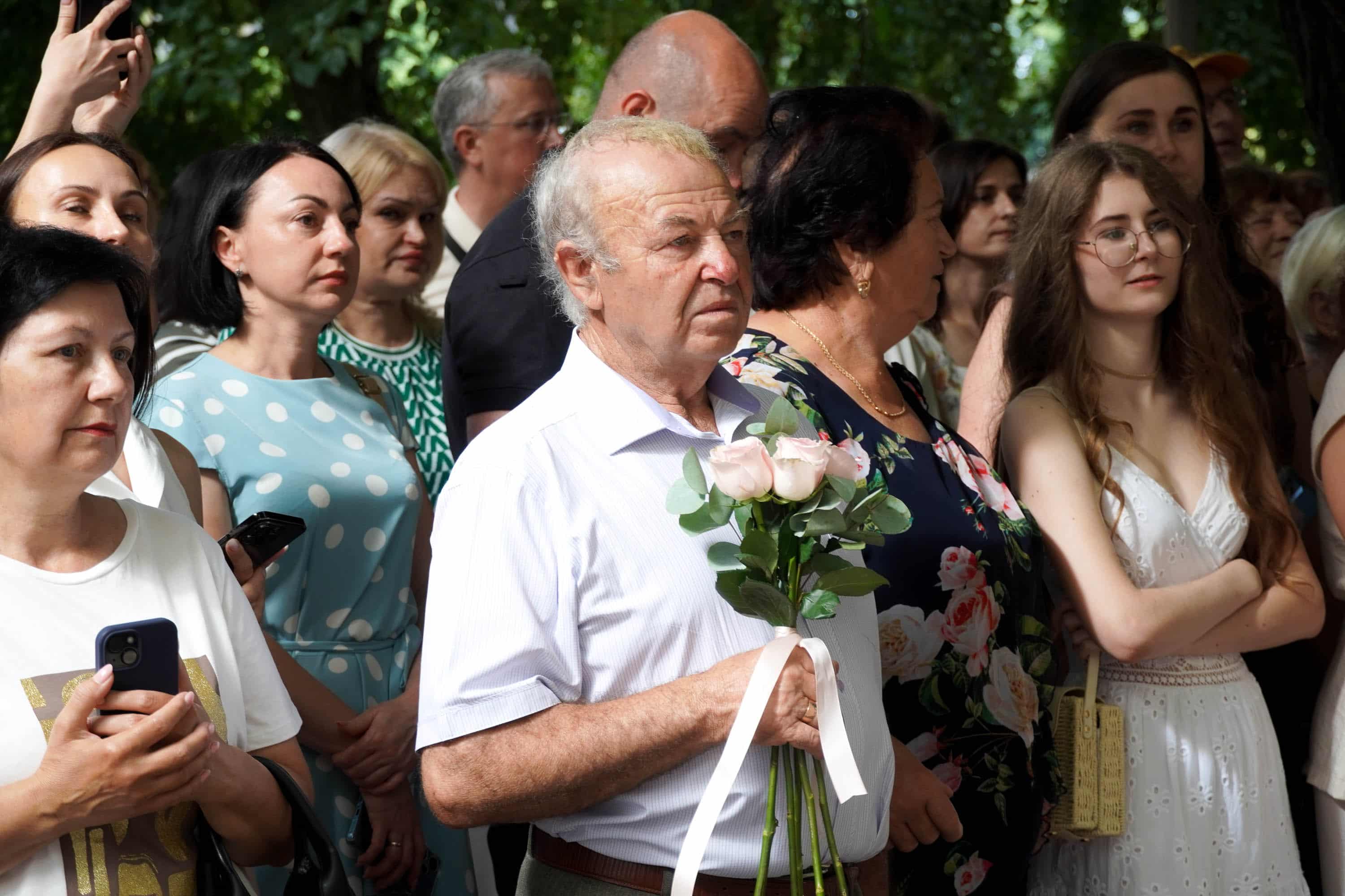 Ужгородський ліцей ім. Тараса Шевченка випустив 92 одинадцятикласників