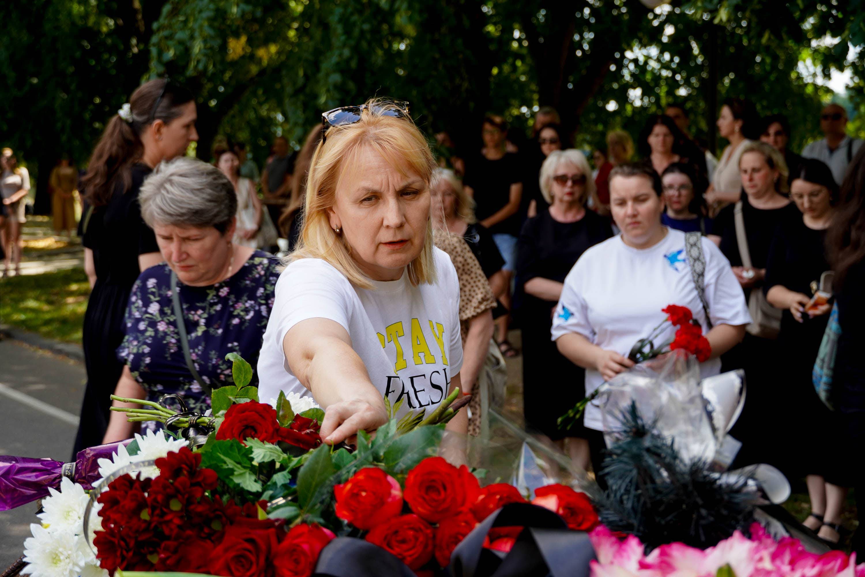 Сьогодні в Ужгороді провели в останню путь захисника України, сержанта Сергія Михайленка