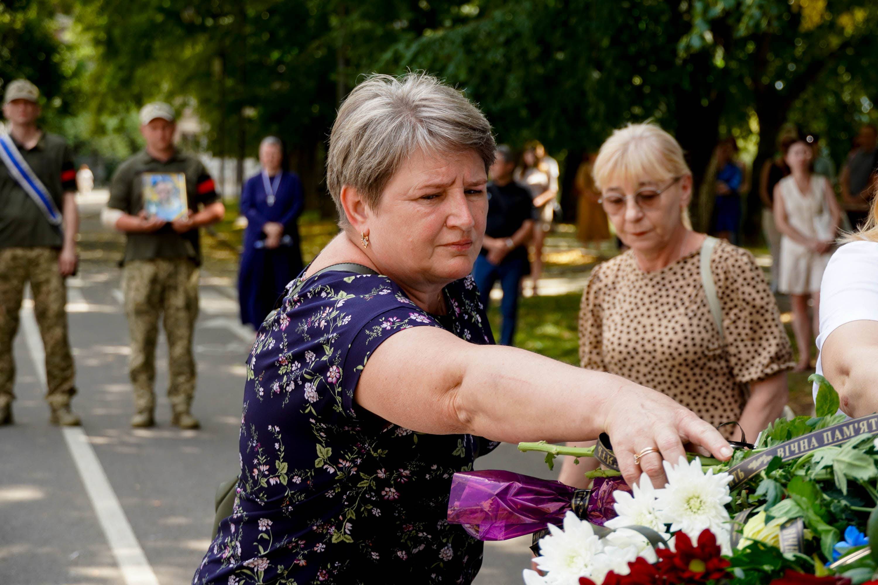 Сьогодні в Ужгороді провели в останню путь захисника України, сержанта Сергія Михайленка