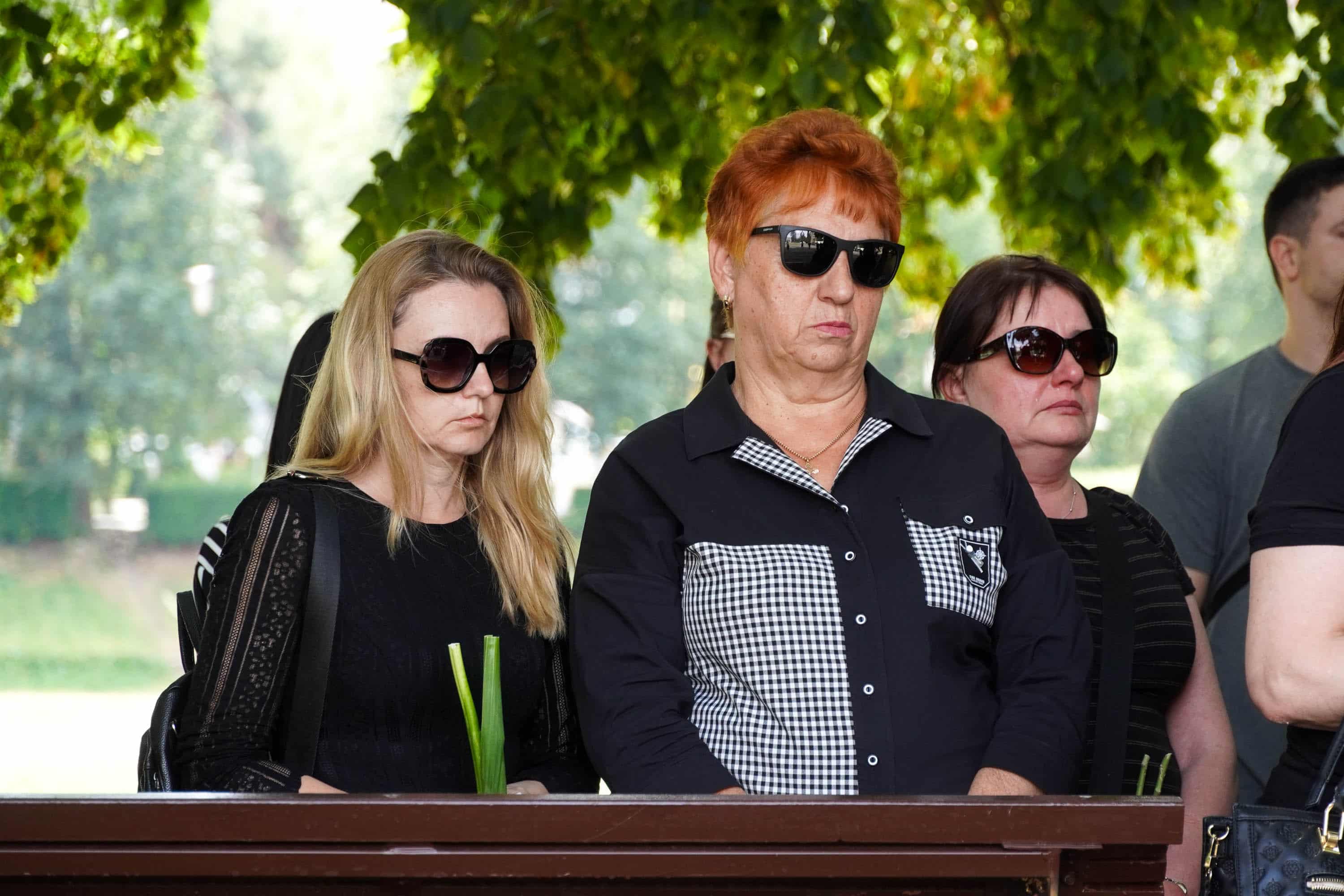 Наше місто сьогодні знову тужить, адже попрощалося зі своїм захисником – 31-річним солдатом Юрієм Легезою.
