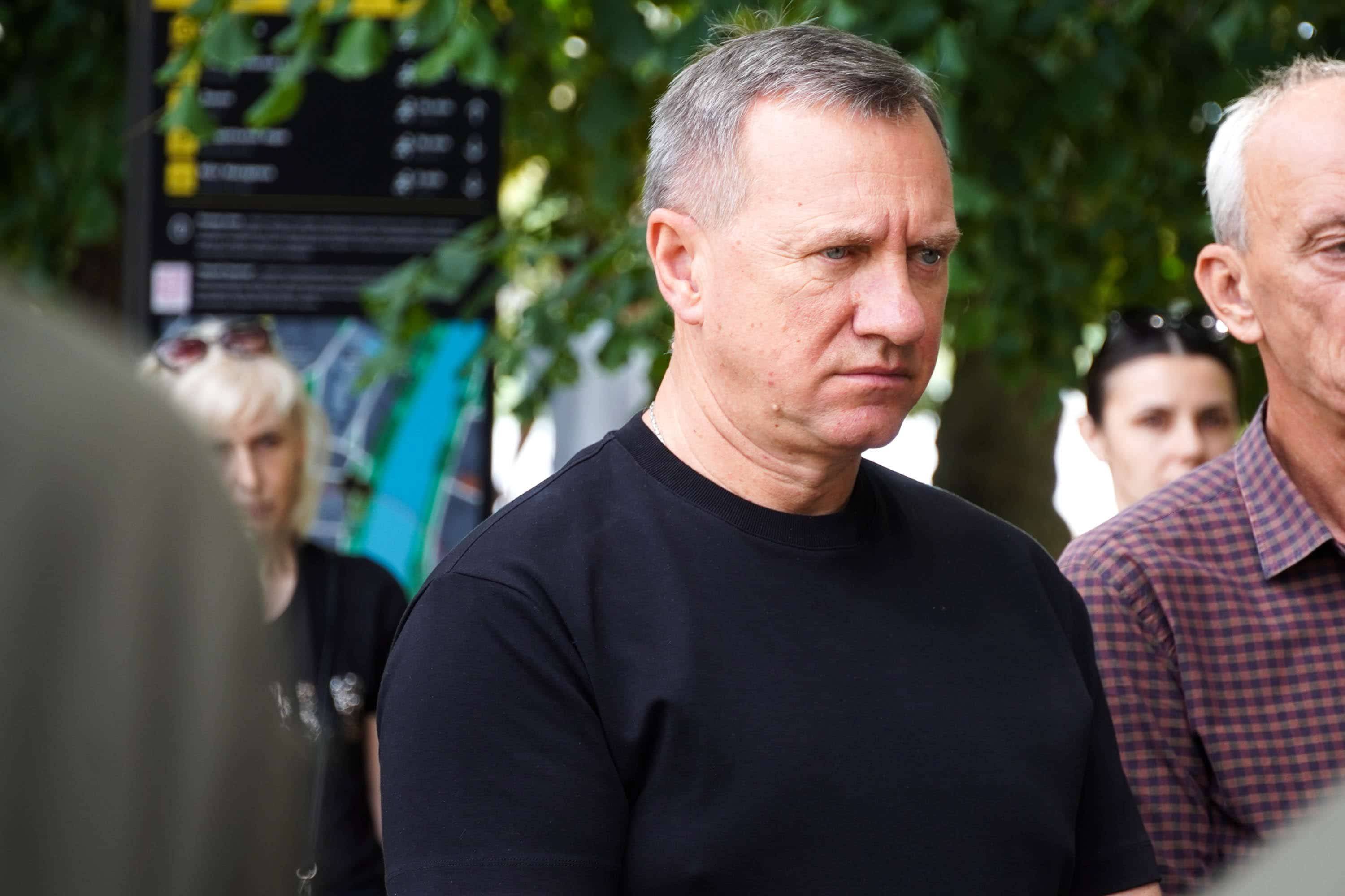 Наше місто сьогодні знову тужить, адже попрощалося зі своїм захисником – 31-річним солдатом Юрієм Легезою.