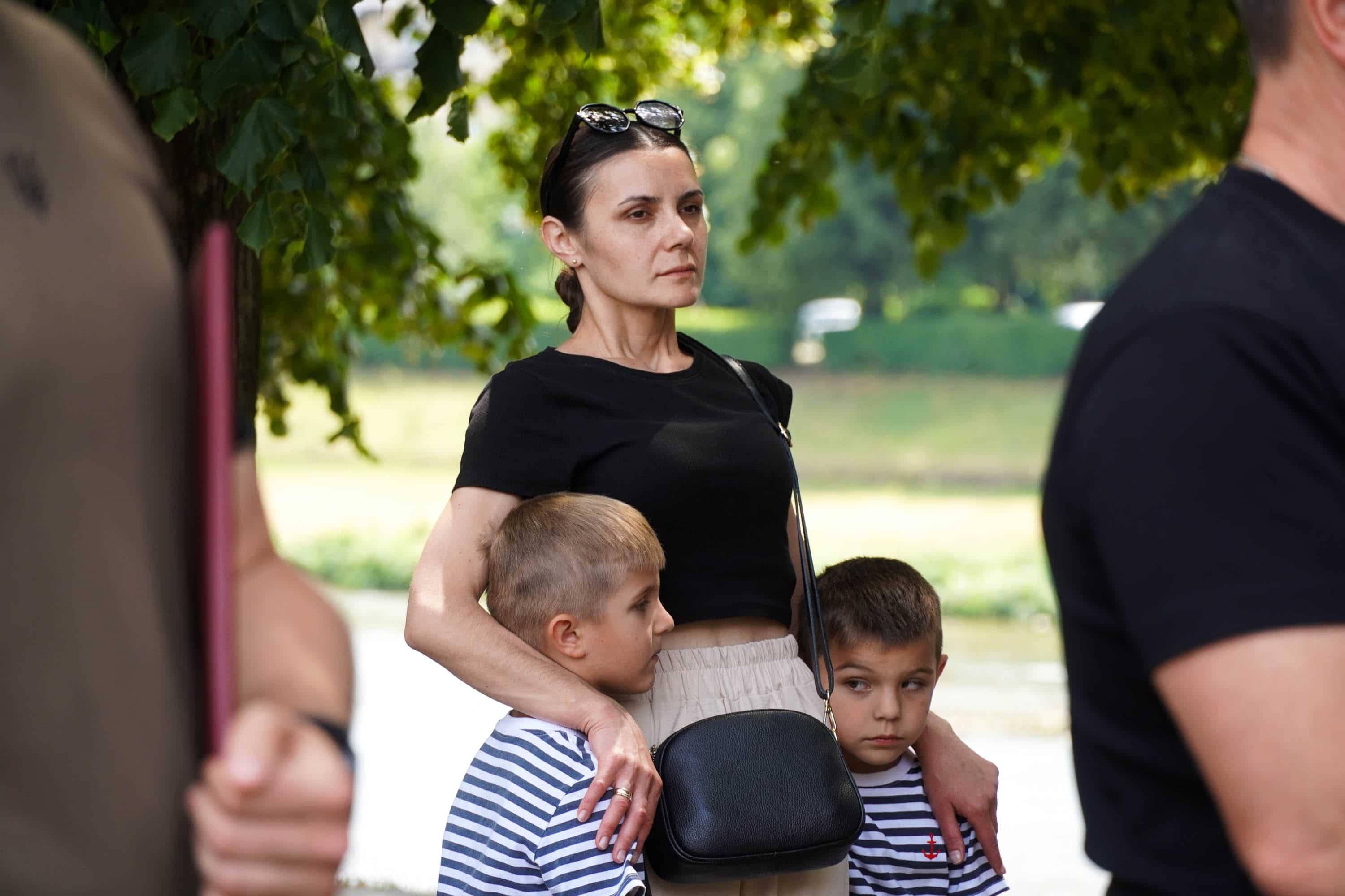 Наше місто сьогодні знову тужить, адже попрощалося зі своїм захисником – 31-річним солдатом Юрієм Легезою.