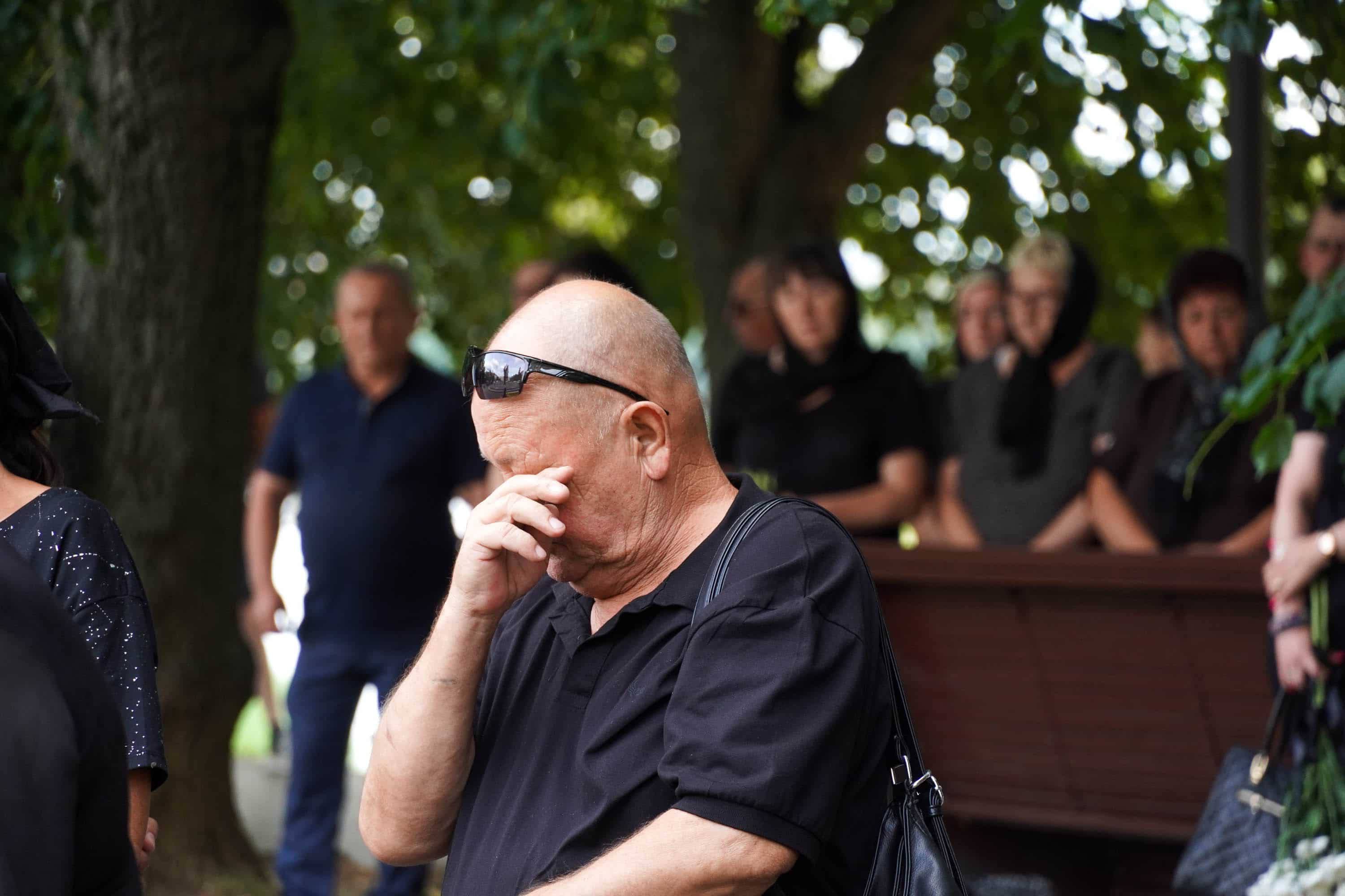 Наше місто сьогодні знову тужить, адже попрощалося зі своїм захисником – 31-річним солдатом Юрієм Легезою.
