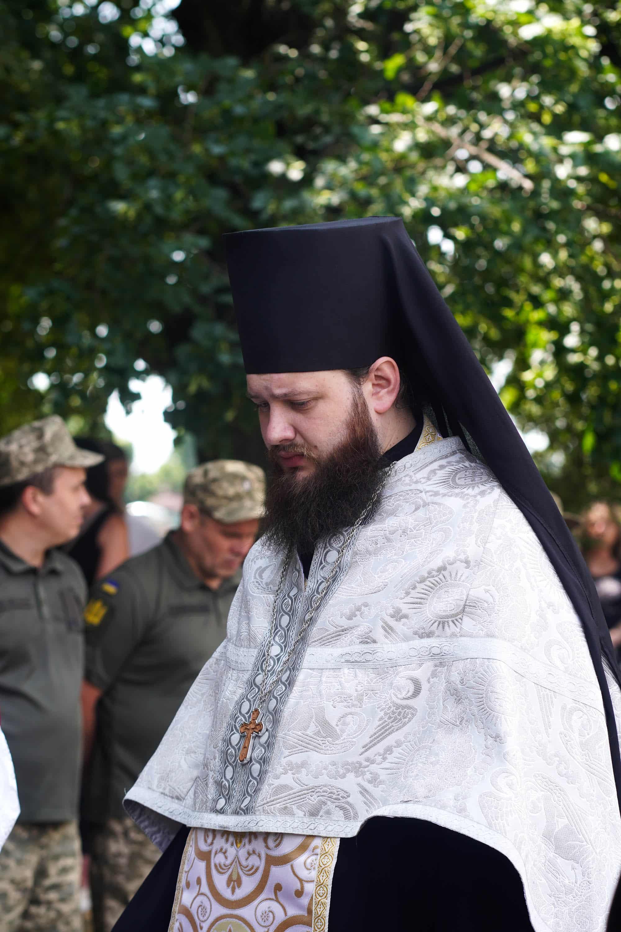 Наше місто сьогодні знову тужить, адже попрощалося зі своїм захисником – 31-річним солдатом Юрієм Легезою.