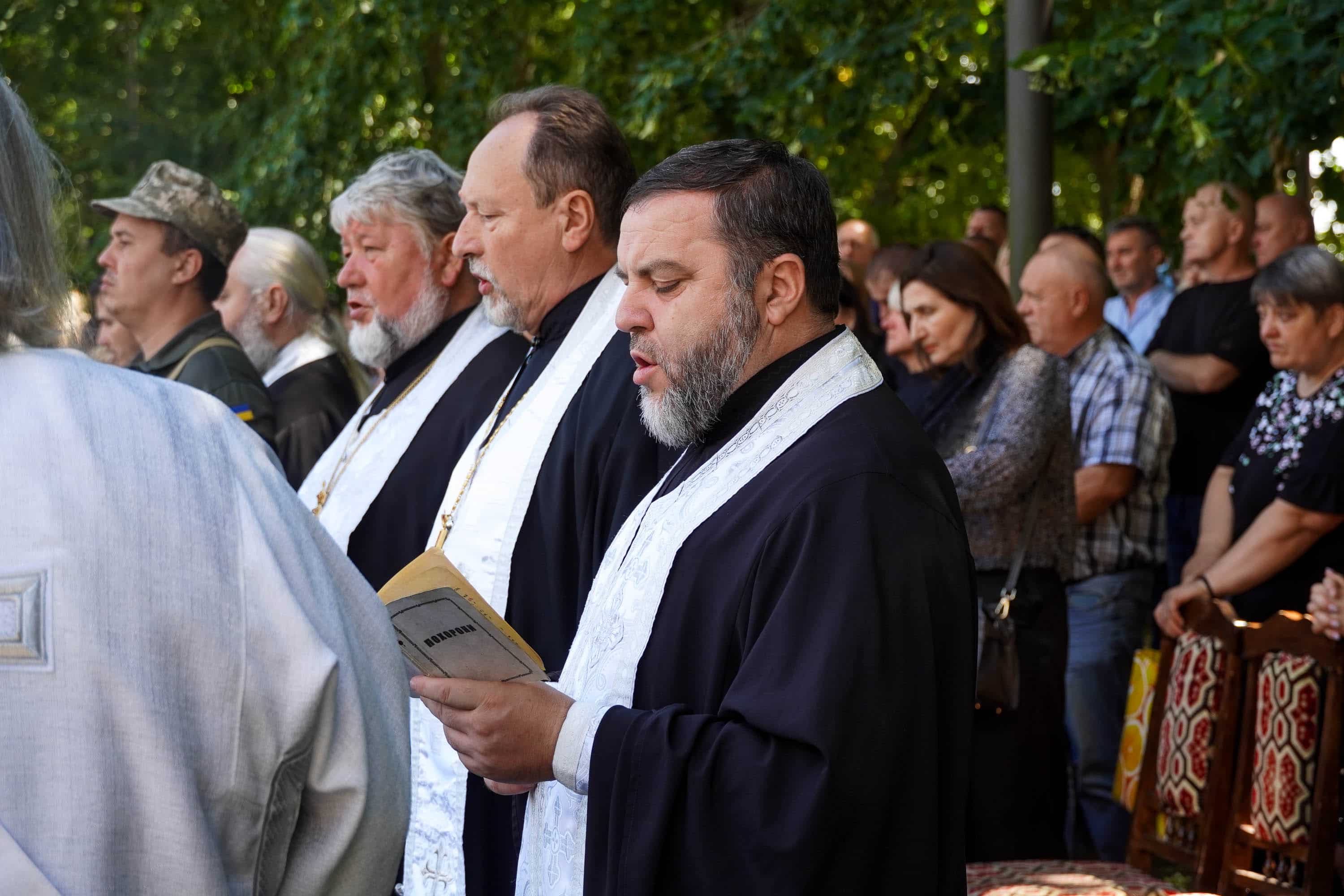 В Ужгороді сьогодні попрощалися із молодшим сержантом Сергієм Бабилею