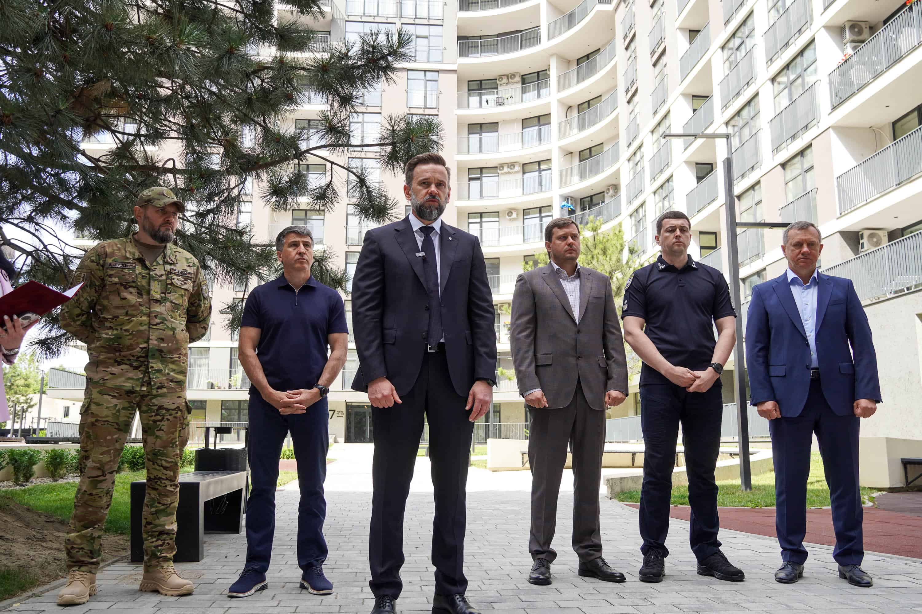 Ще три родини військовослужбовців отримали власне житло в Ужгороді