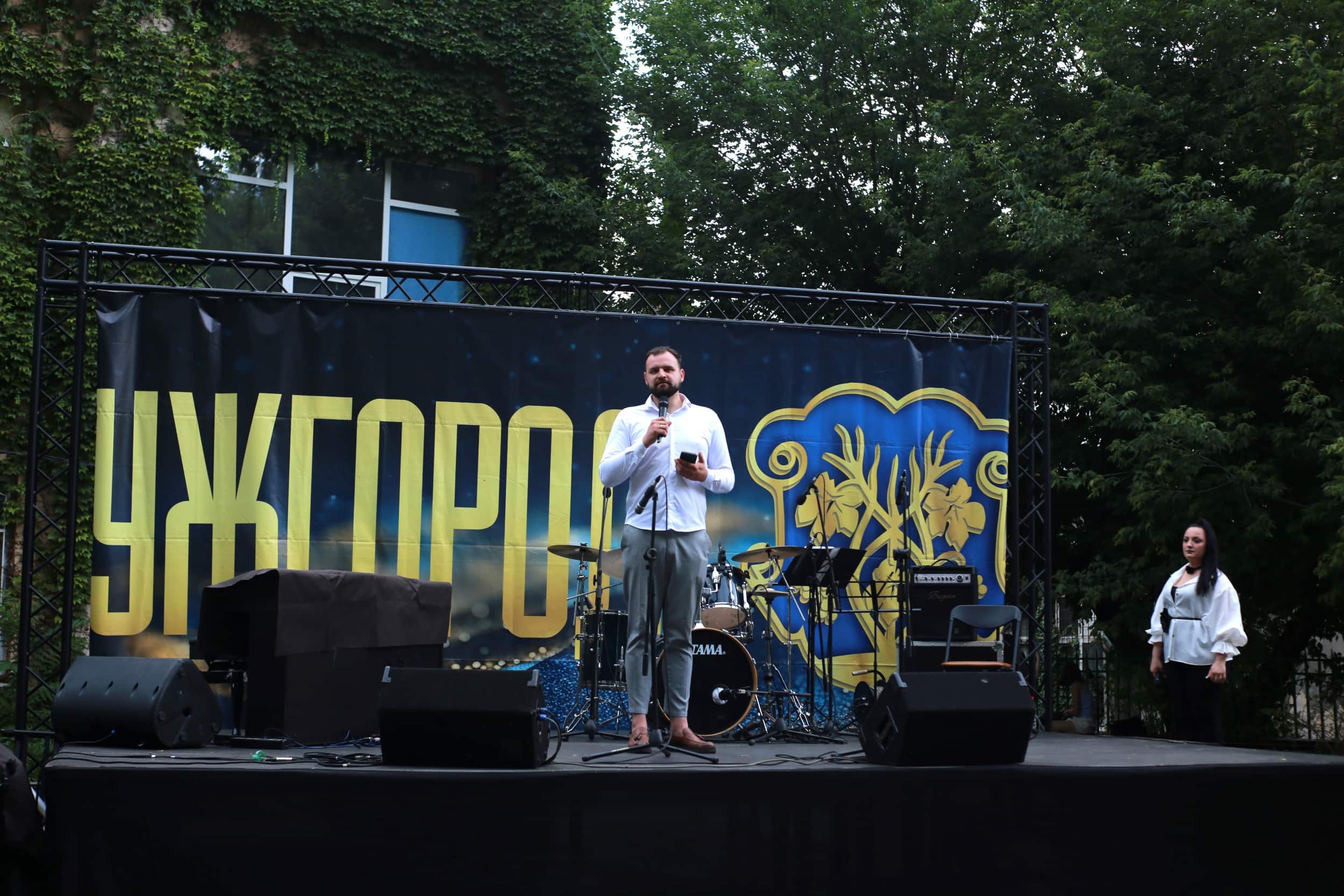 В Ужгороді під час «Мелодій над Ужем» збирали кошти на лікування 7-річного Олежика Ригана