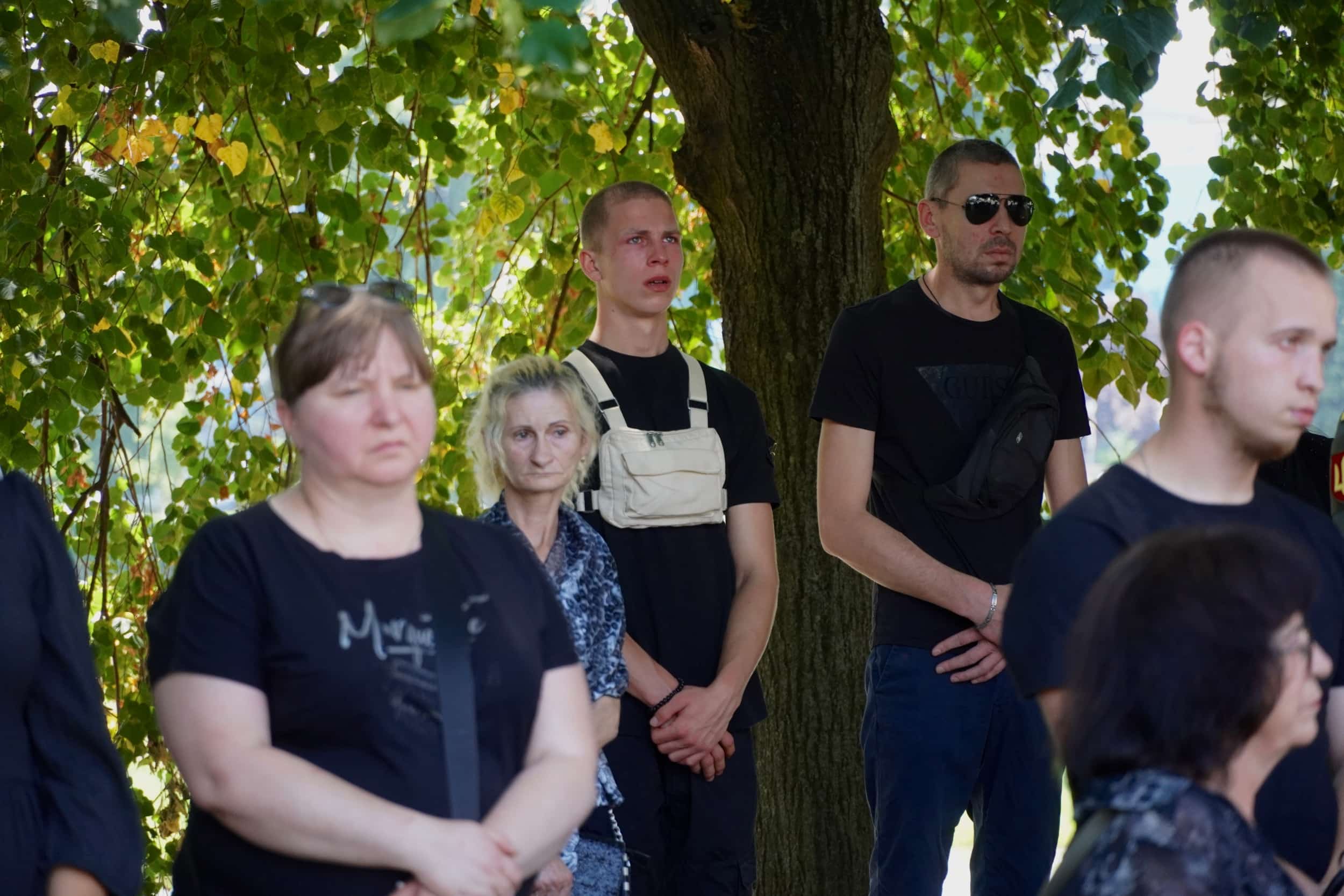Сьогодні в Ужгороді віддали останню шану 32-річному солдату Володимиру Жупіку