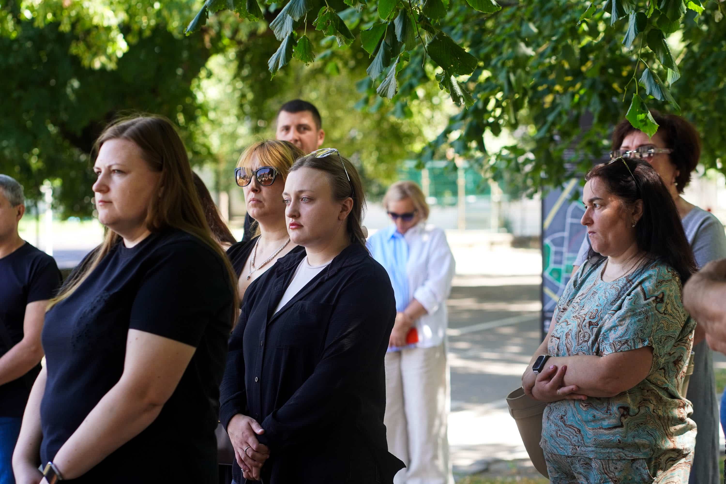 В Ужгороді попрощалися із полеглим 34-річним захисником – солдатом Артемом Ромчаком