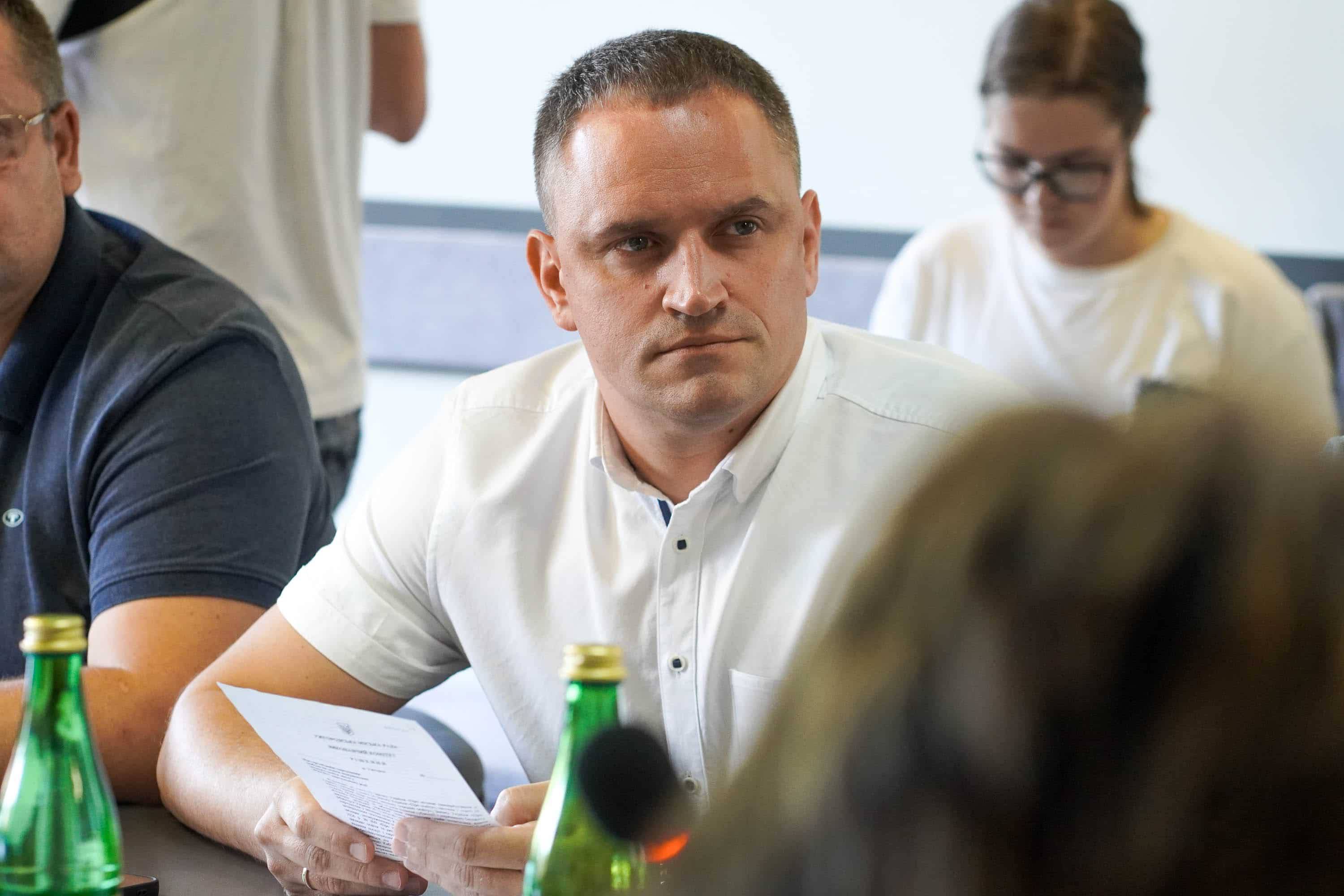Безоплатне харчування, тарифи на вивезення сміття та захист дітей: рішення виконкому