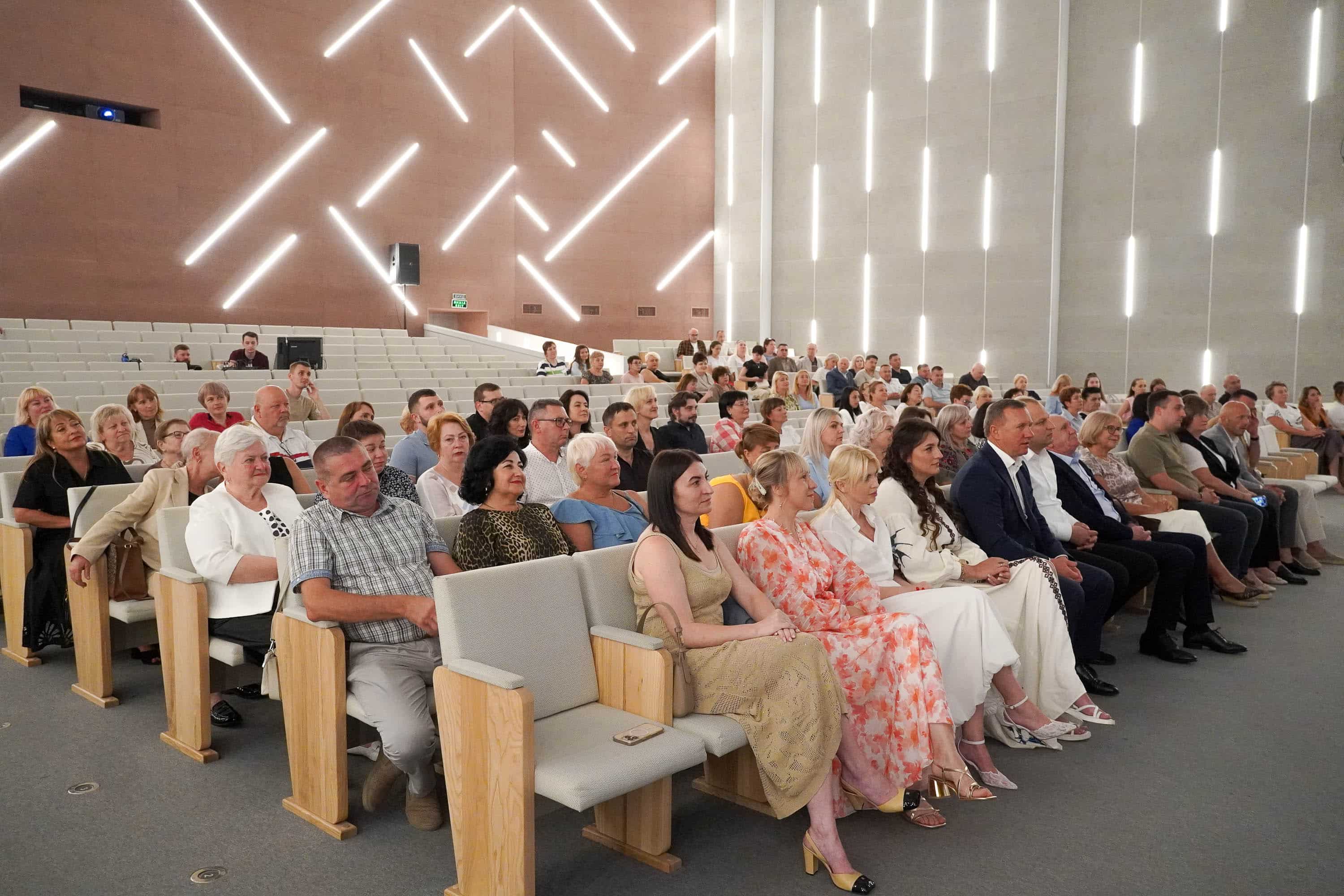 В Ужгороді привітали медичних працівників із професійним святом