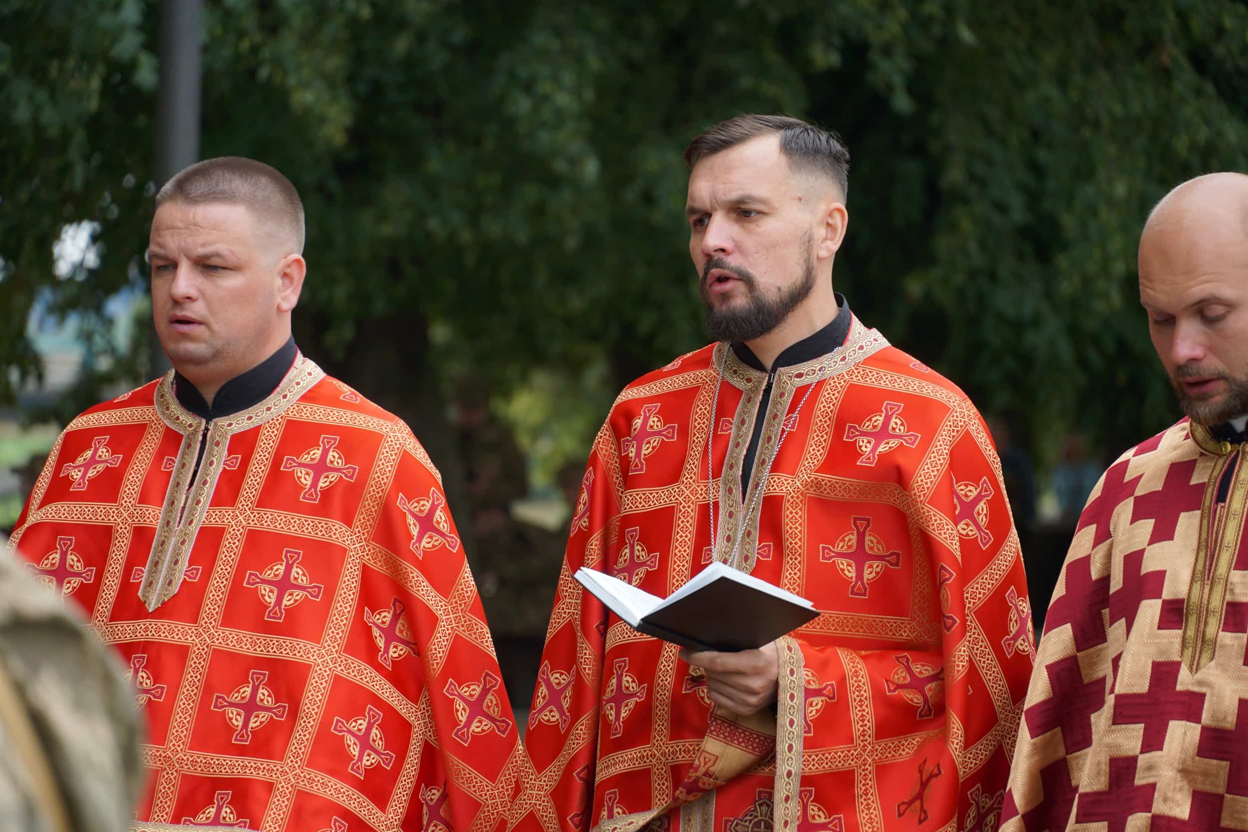 В Ужгороді сьогодні віддали останню шану 49-річному захиснику України, старшому солдату Івану Ігнацевичу