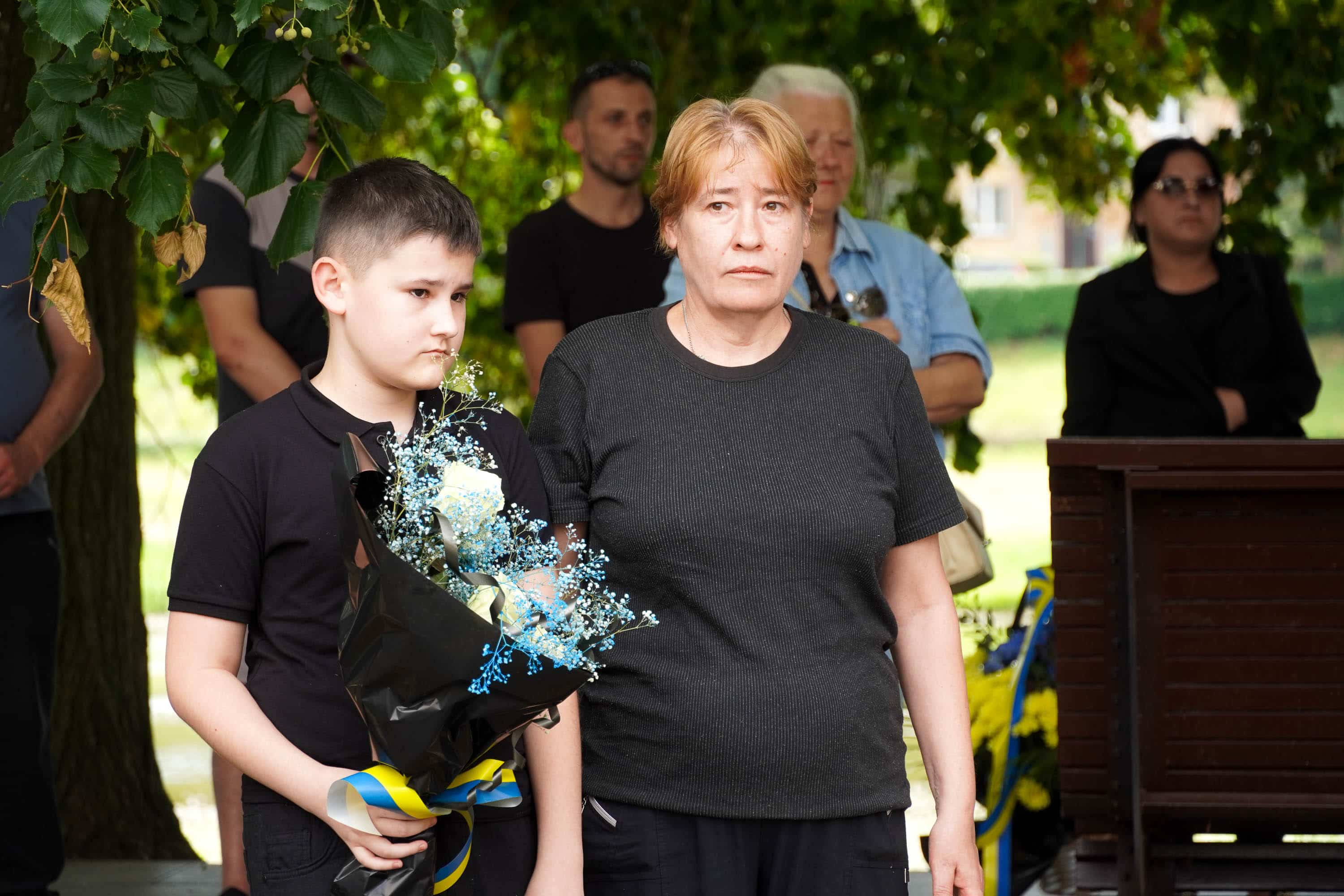 Сьогодні в Ужгороді попрощалися із 36-річним солдатом Миколою Філюком