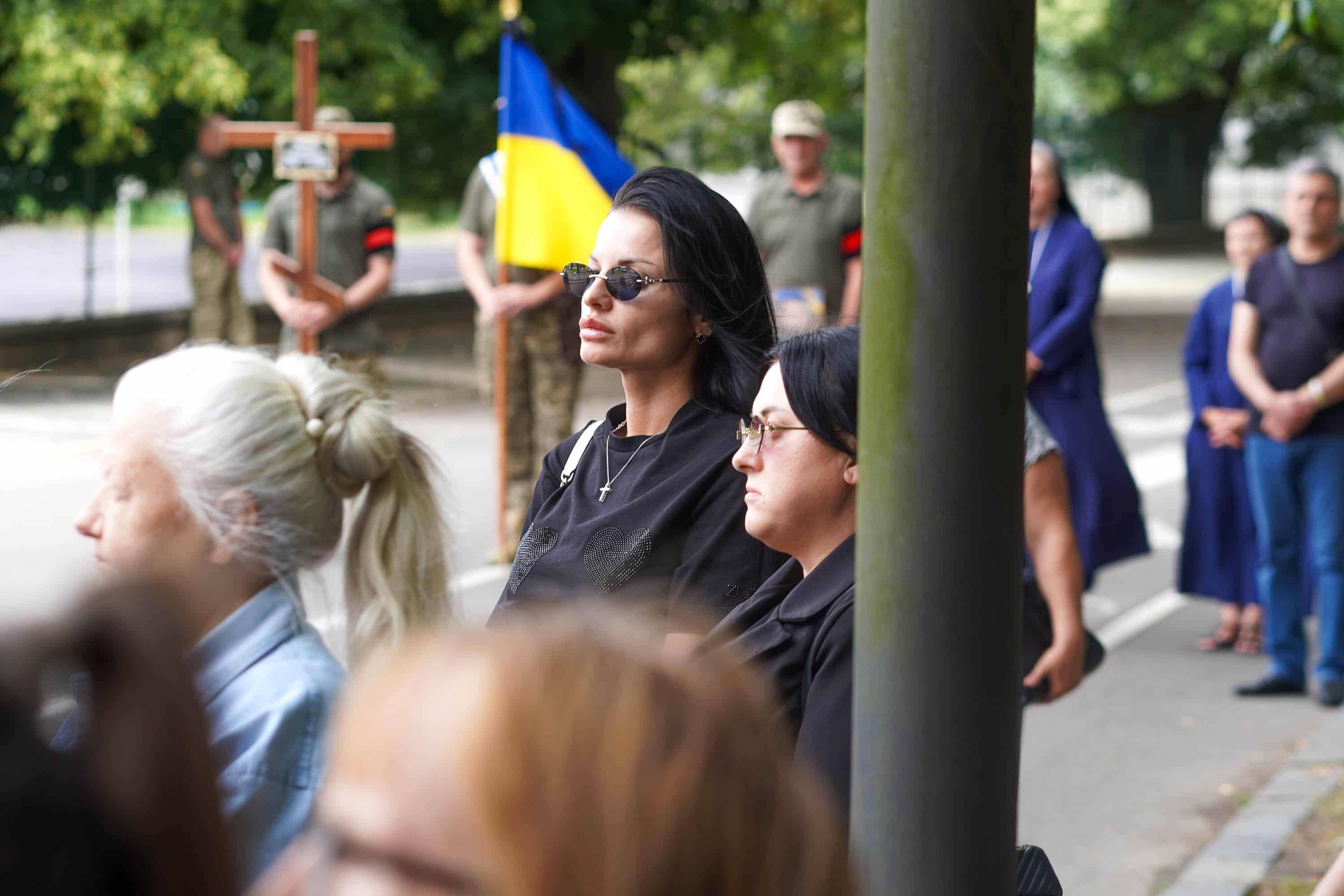 Сьогодні в Ужгороді попрощалися із 36-річним солдатом Миколою Філюком