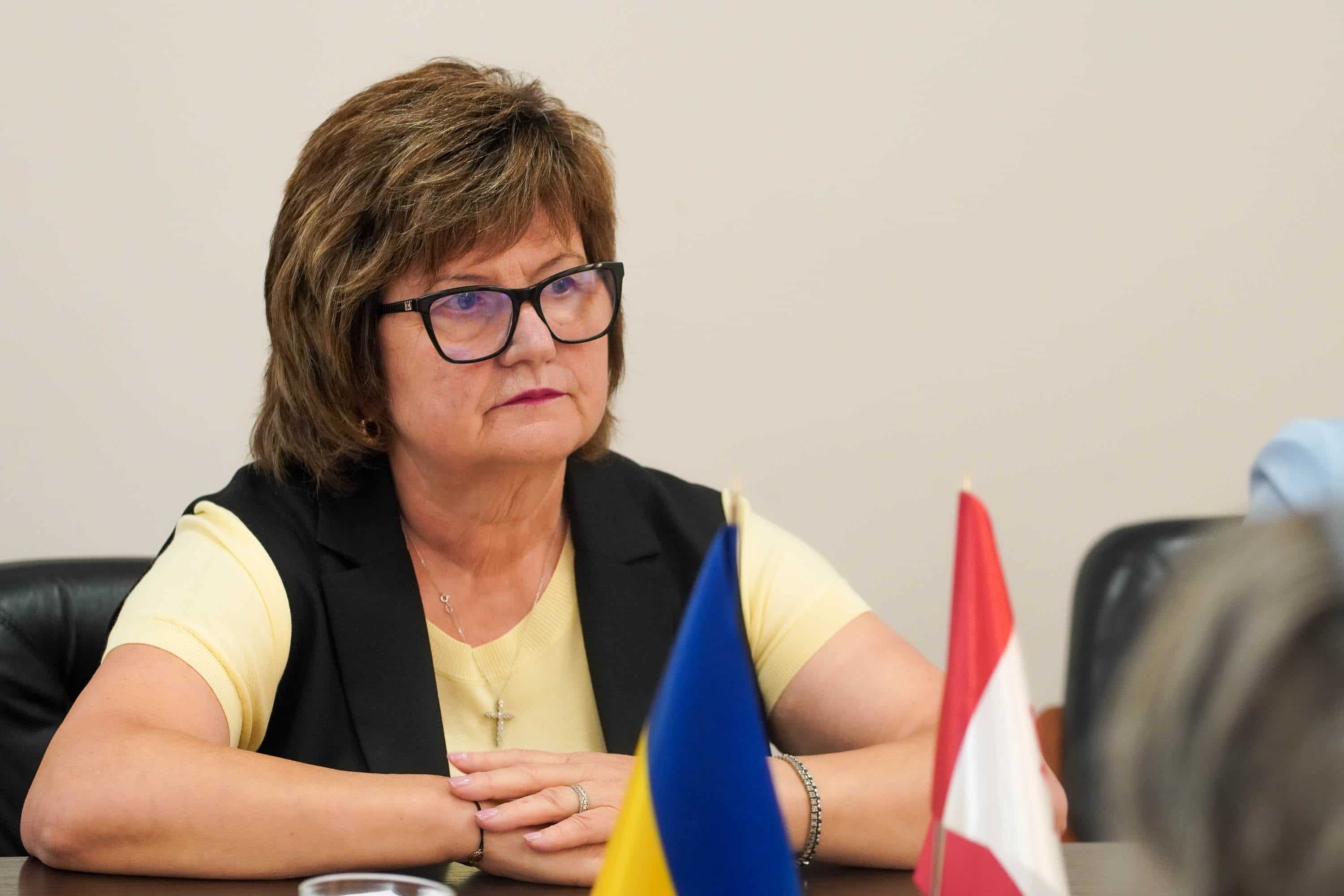 Тимчасово повірена у справах Посольства Канади в Україні Крістіан Руа вперше відвідала Ужгород з офіційним візитом
