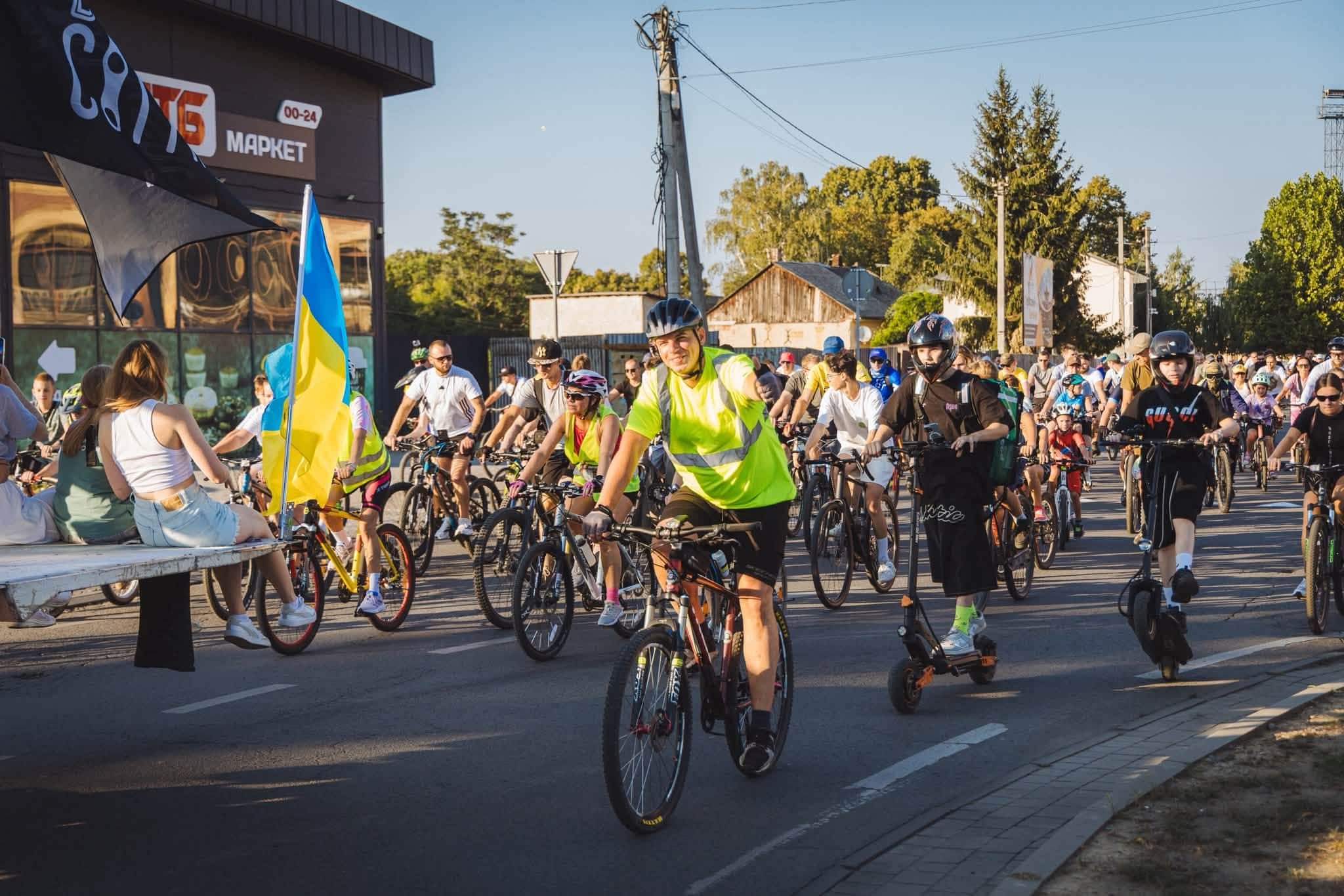 75 351 гривню зібрали в Ужгороді під час благодійного велозаїзду Big Сity Ride