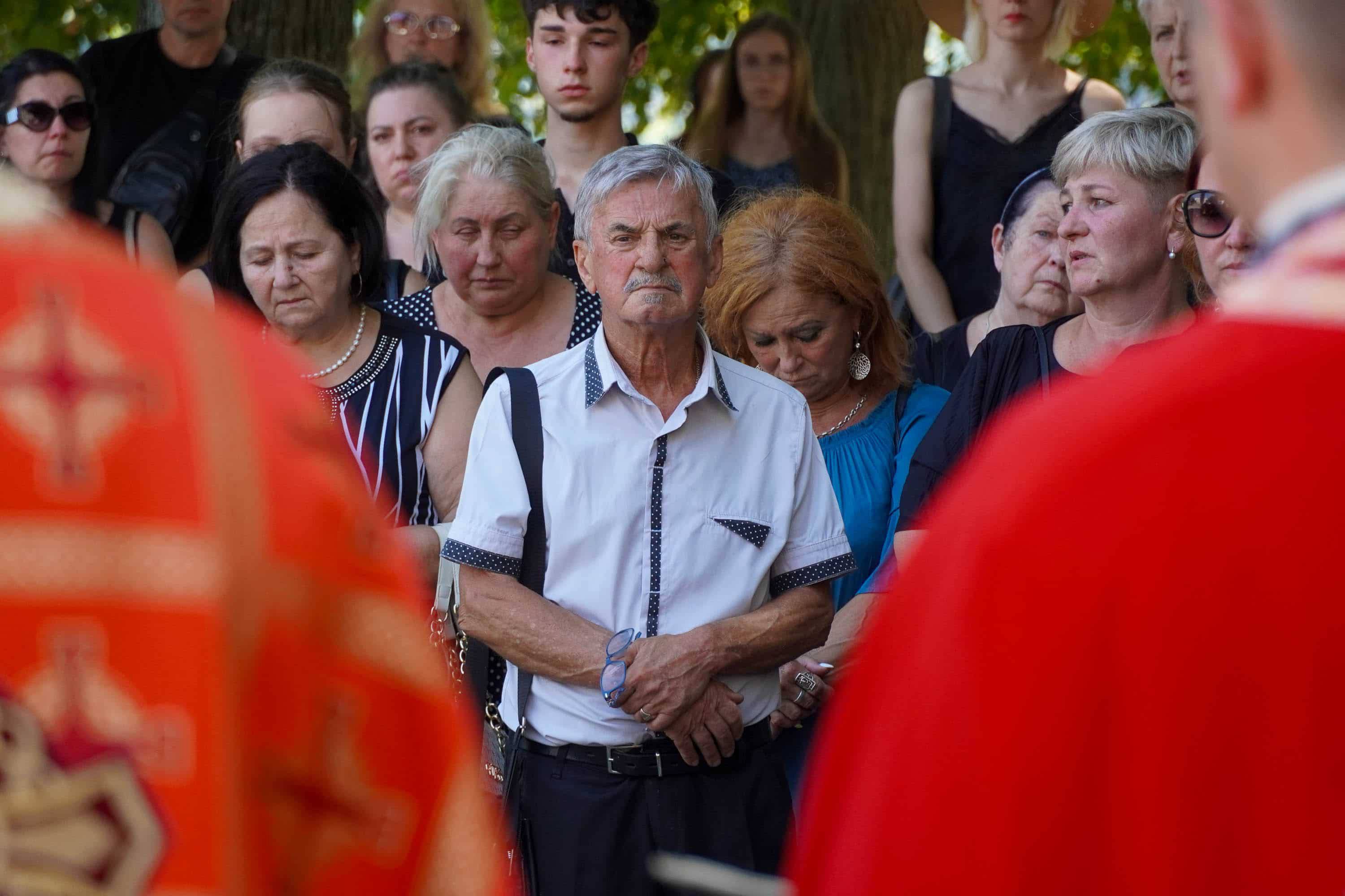 Ще один захисник повернувся додому «на щиті»: сьогодні в Ужгороді попрощалися із 50-річним солдатом Володимиром Йорданом