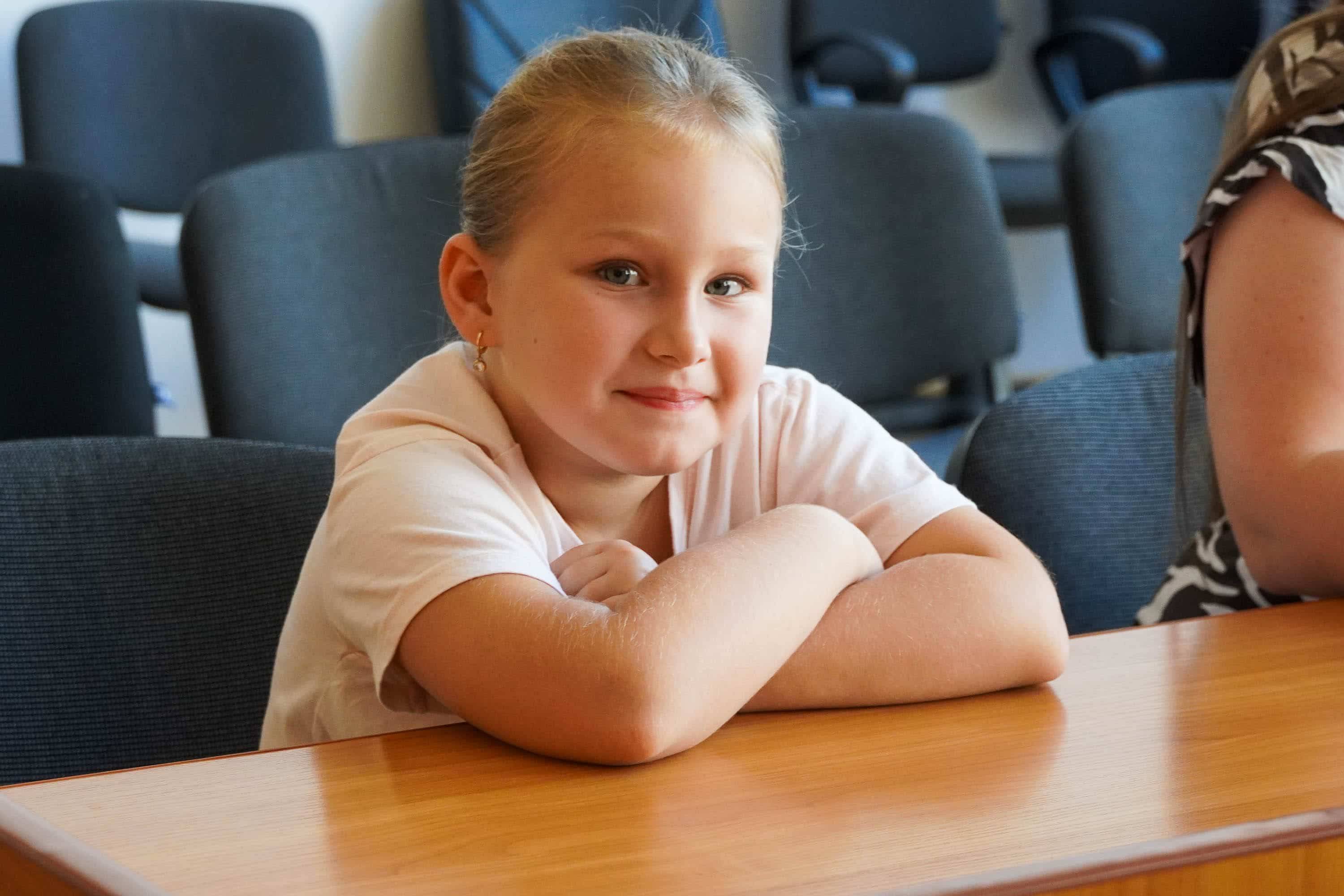 Напередодні нового навчального року в Ужгороді провели соціальну акцію на підтримку дітей військовослужбовців