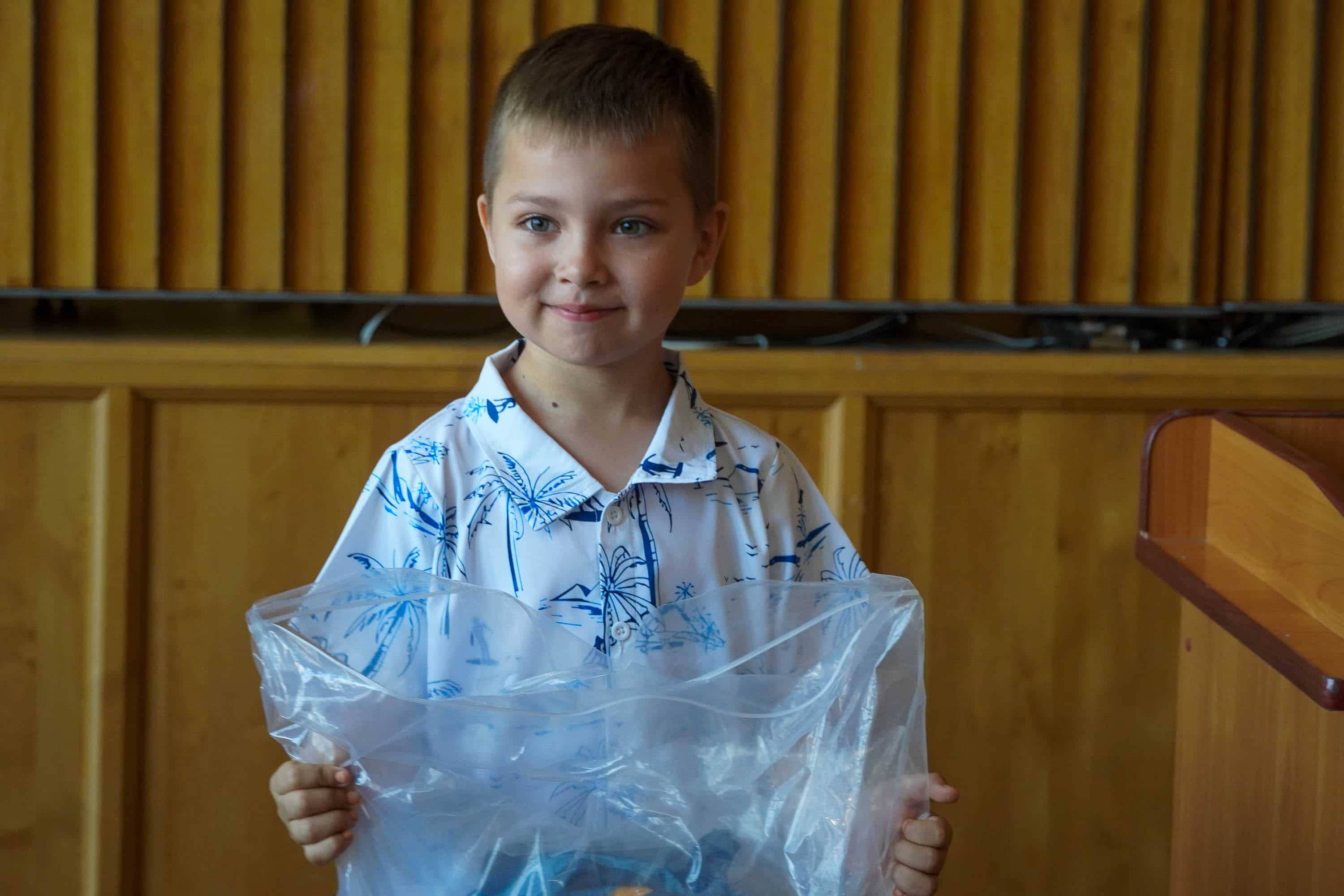 Напередодні нового навчального року в Ужгороді провели соціальну акцію на підтримку дітей військовослужбовців