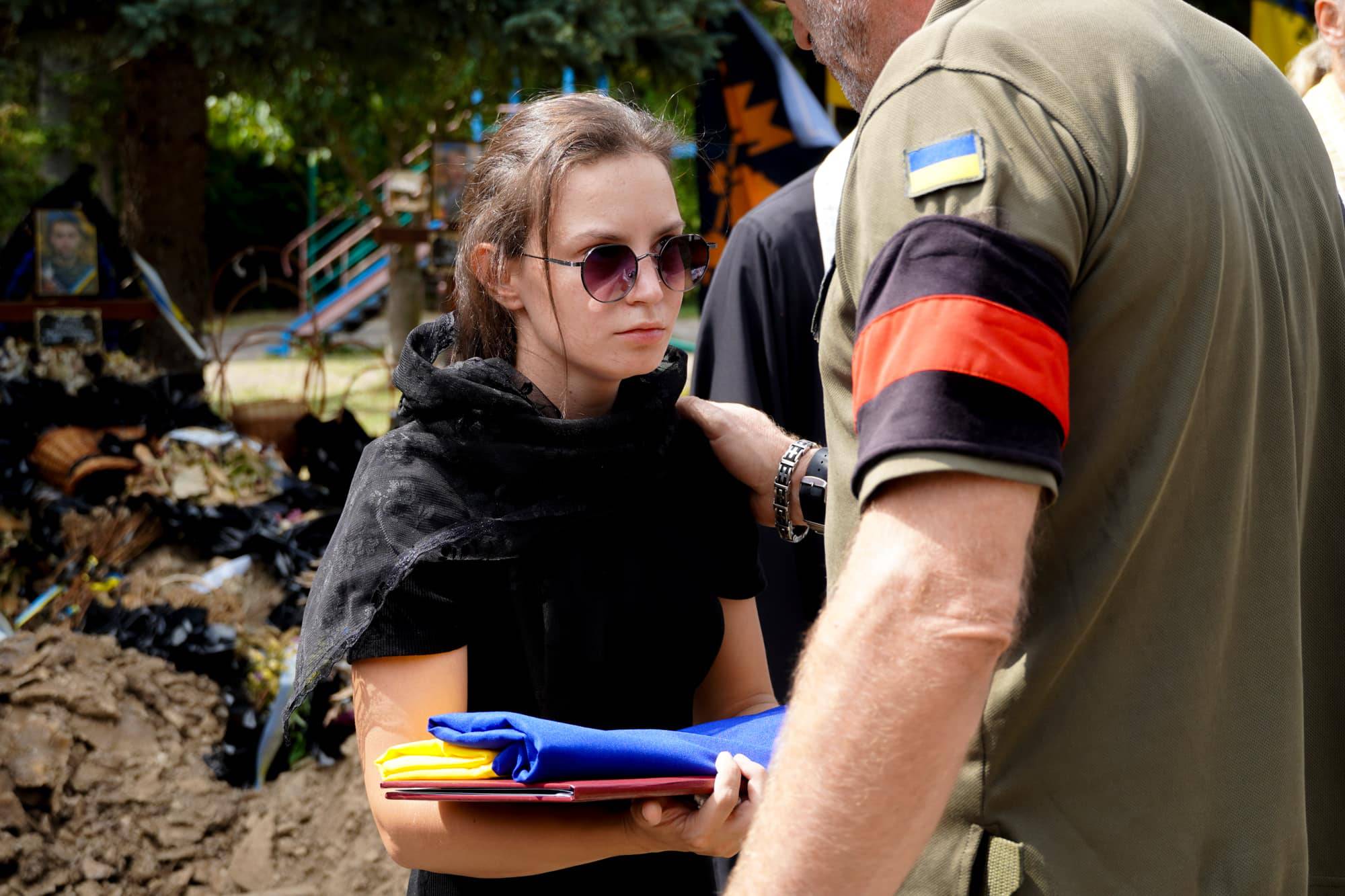 Назавжди 30: Ужгород сьогодні попрощався зі ще одним захисником, солдатом Вадимом Балогом