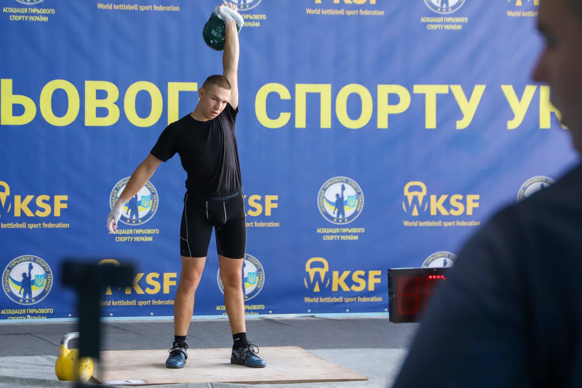 Ужгород прийняв Всеукраїнські змагання з гирьового спорту «Кубок Незалежності»