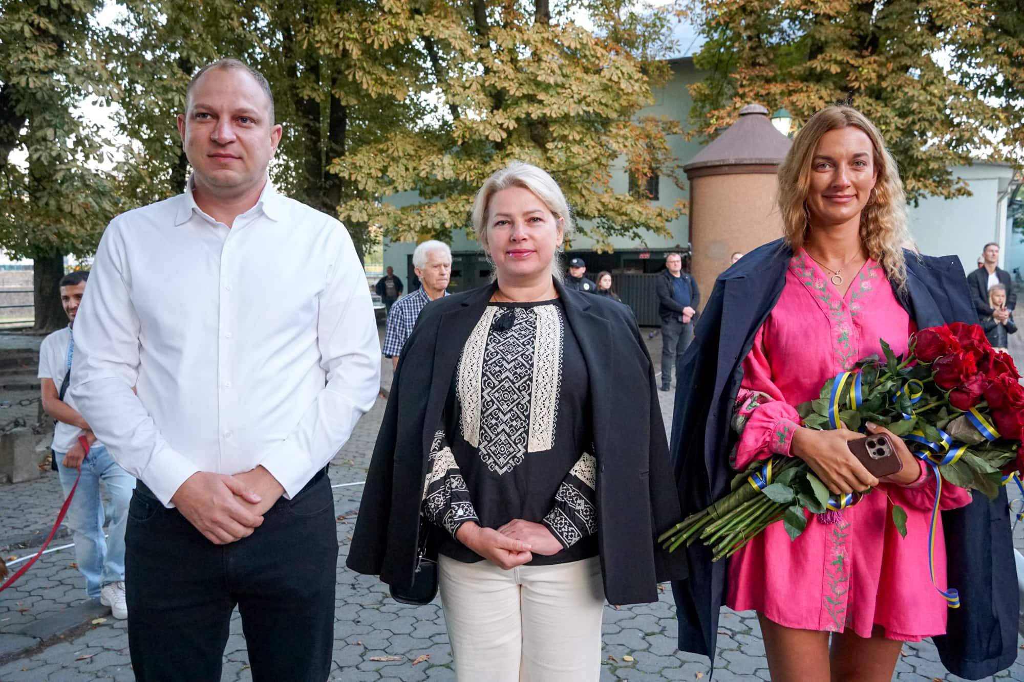 Світанок 35-го Дня Незалежності України в Ужгороді зустріли спільною молитвою