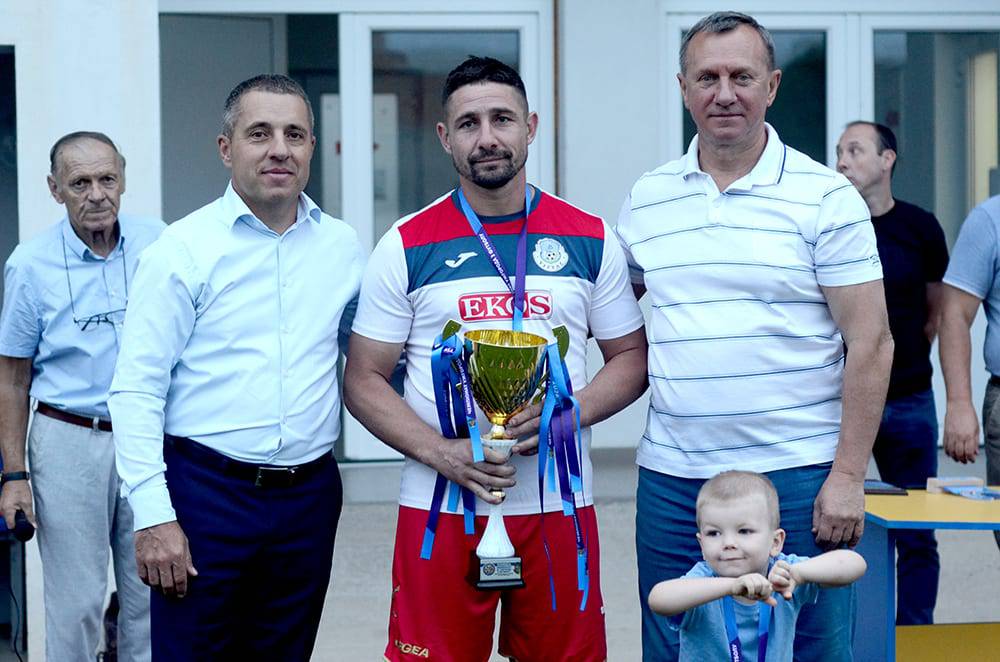 Завершився чемпіонат Ужгорода з футболу: перемогу сезону здобув ФК «ЕКО»