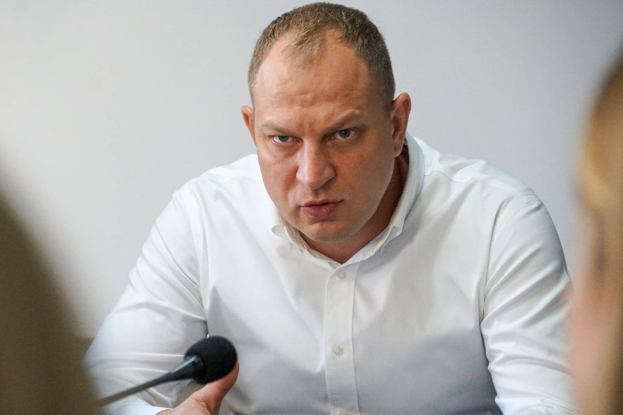 Міський голова Ужгорода Богдан Андріїв провів робочу нараду щодо перебігу капітального ремонту вулиці Карпатської України